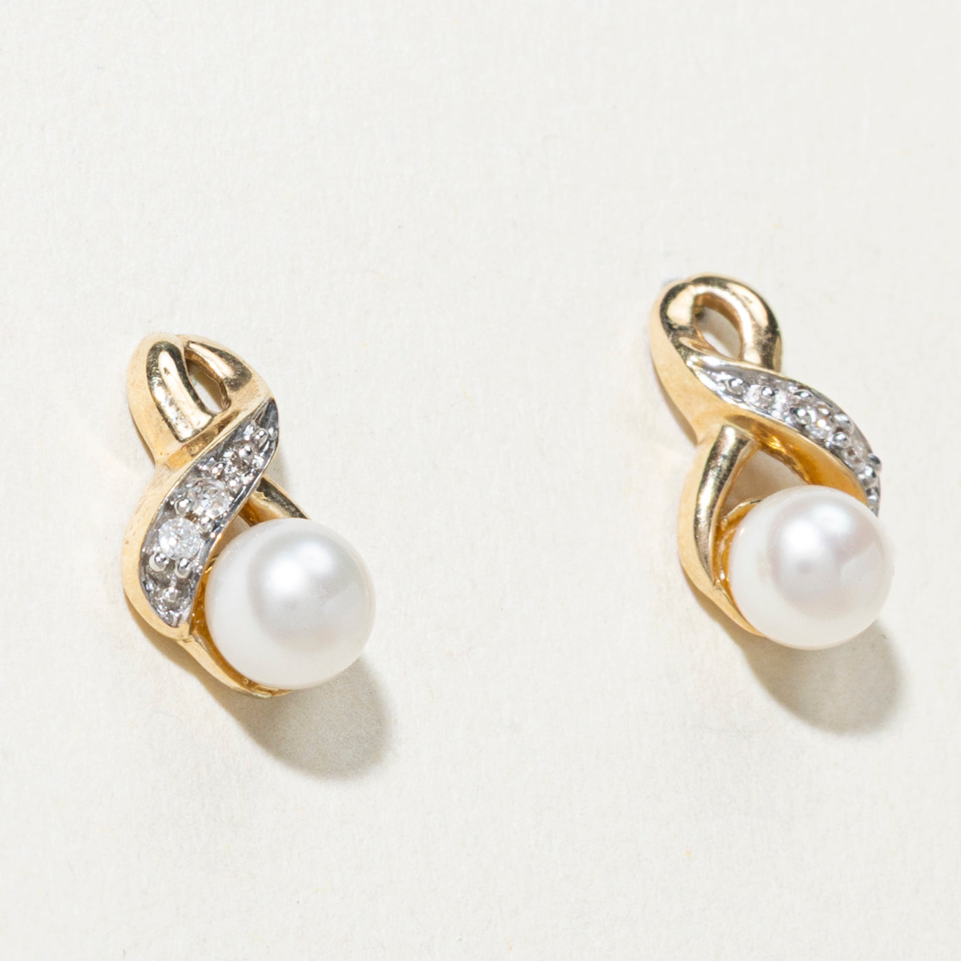 10K Pearl & Diamond Crossover Stud Earrings | 0.02ct