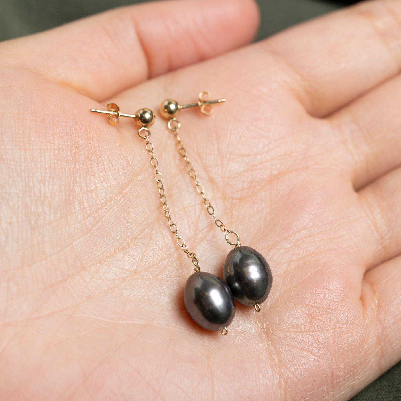 14K Black Pearl Drop Earrings