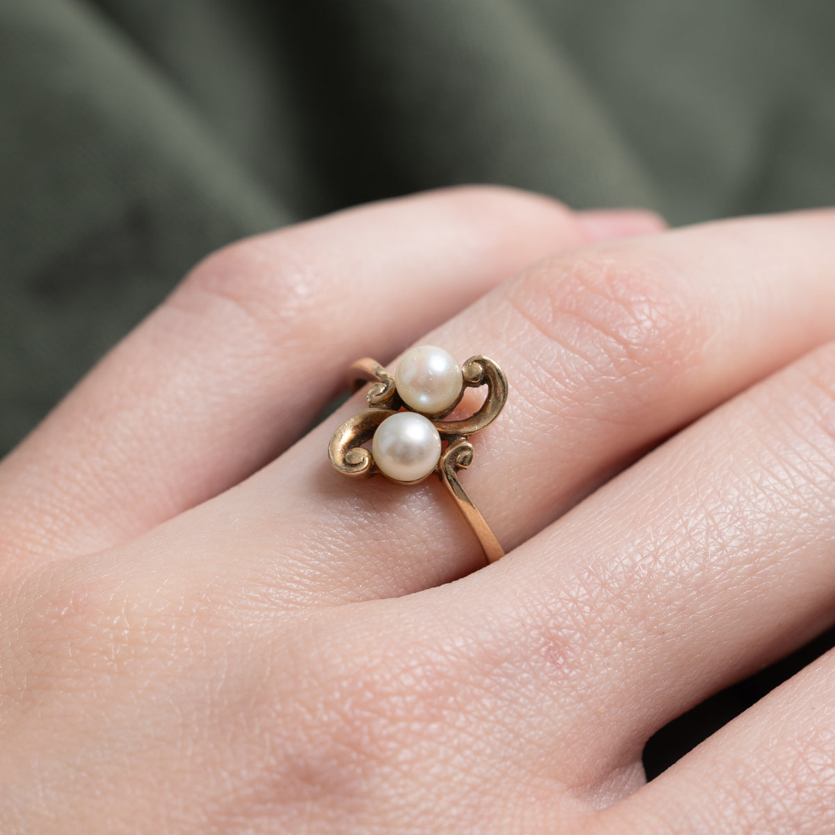 10k Two Stone Pearl Scrollwork Ring | SZ 5