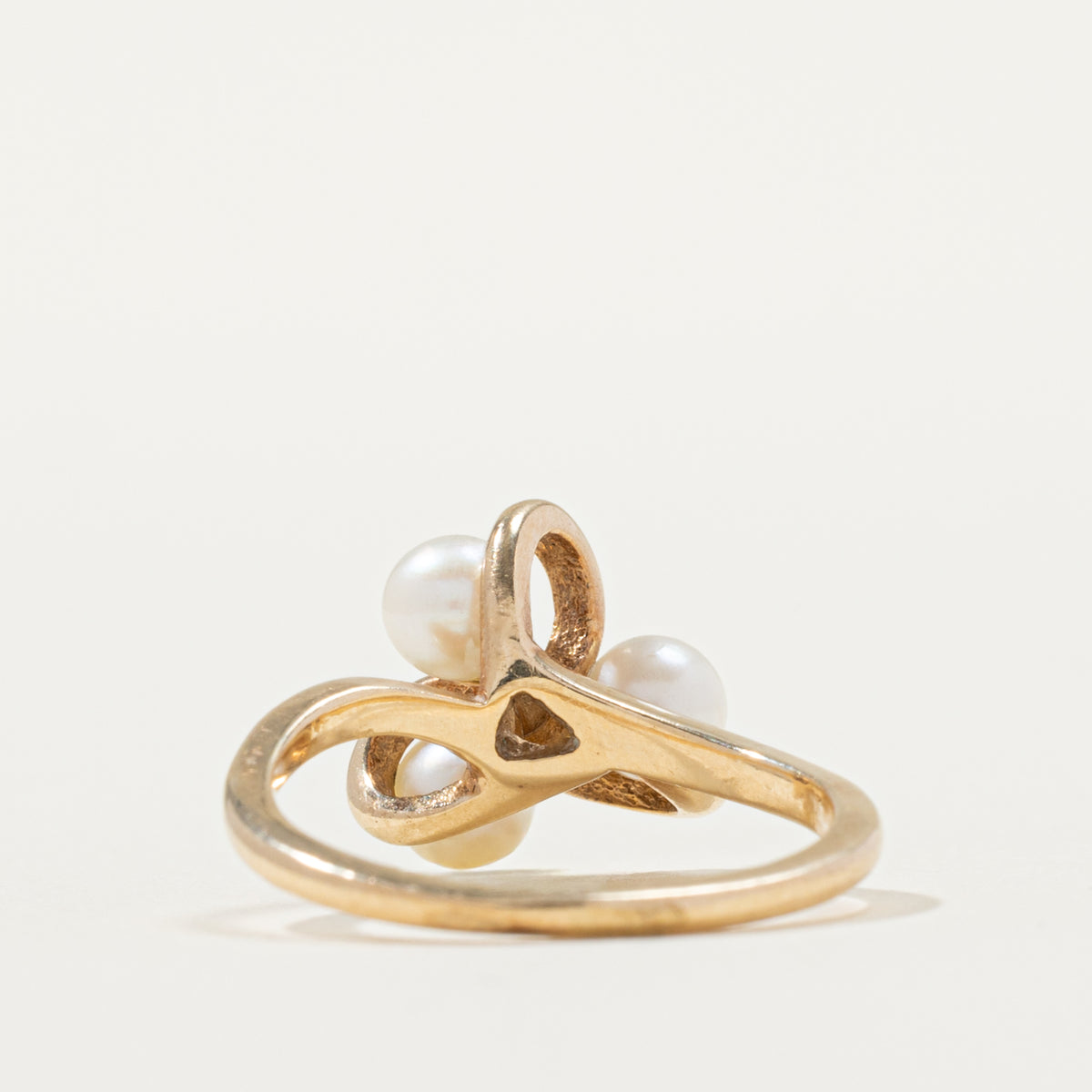 10k Pearl & Diamond Cluster Floral Ring | 0.005ctw | SZ 5.25