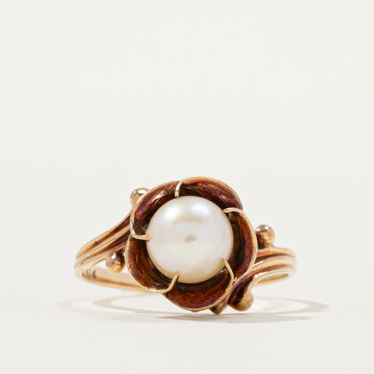 14k Solitaire Pearl Grooved Floral Bypass Ring | SZ 6.5