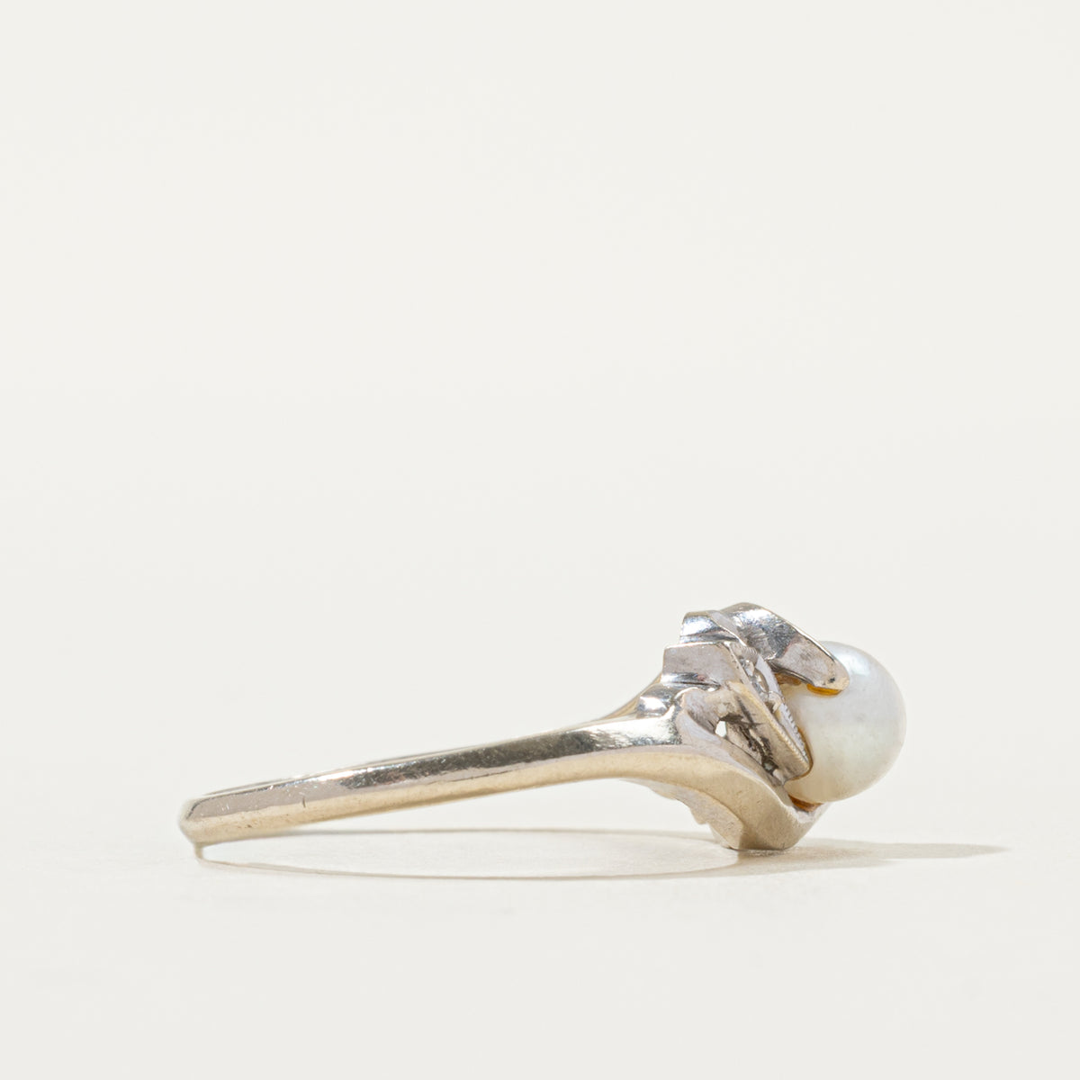 14k Pearl & Diamond Accented Milgrain Bypass Ring | 0.02ctw | SZ 7