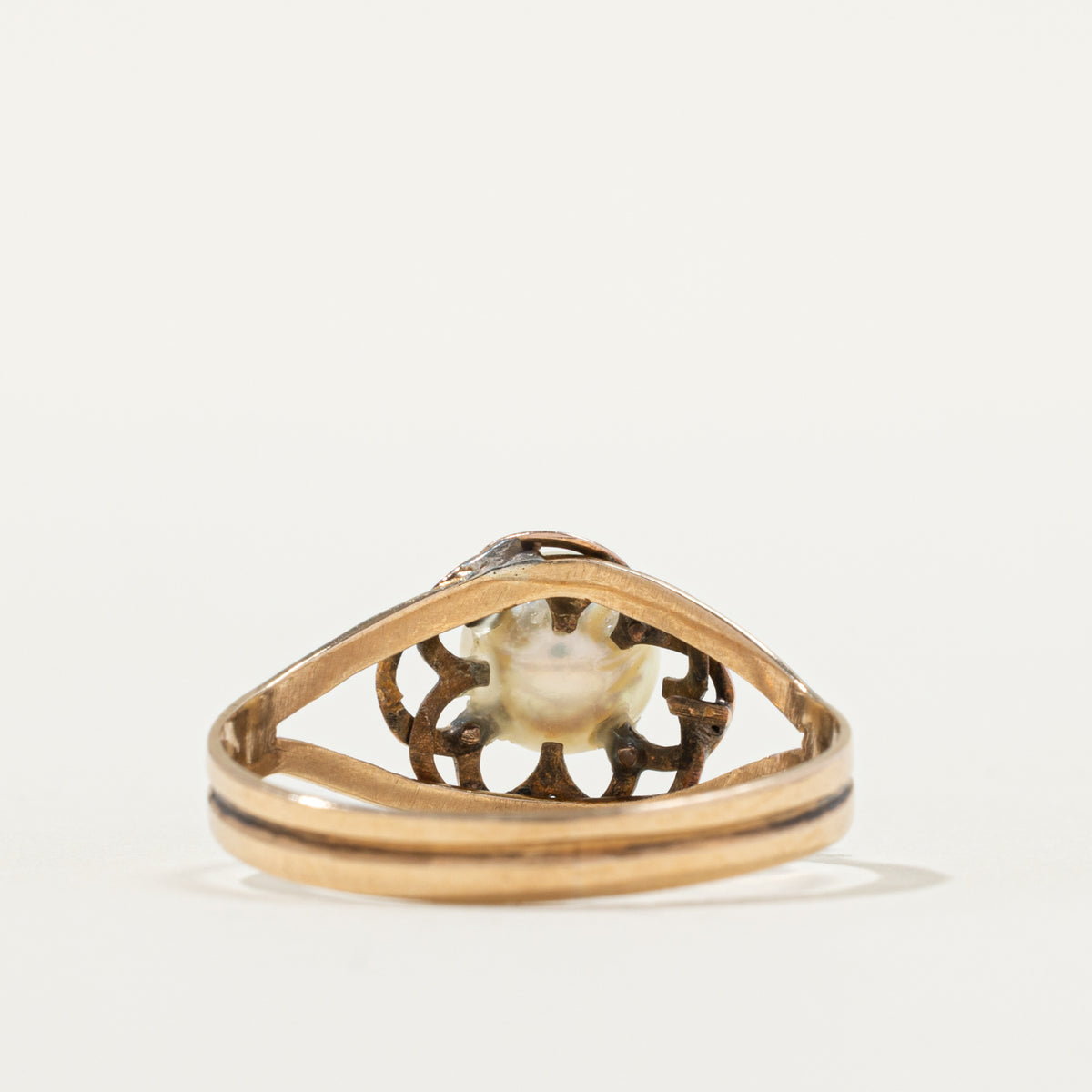 18k Solitaire Pearl Openwork Floral Ring | SZ 10.25