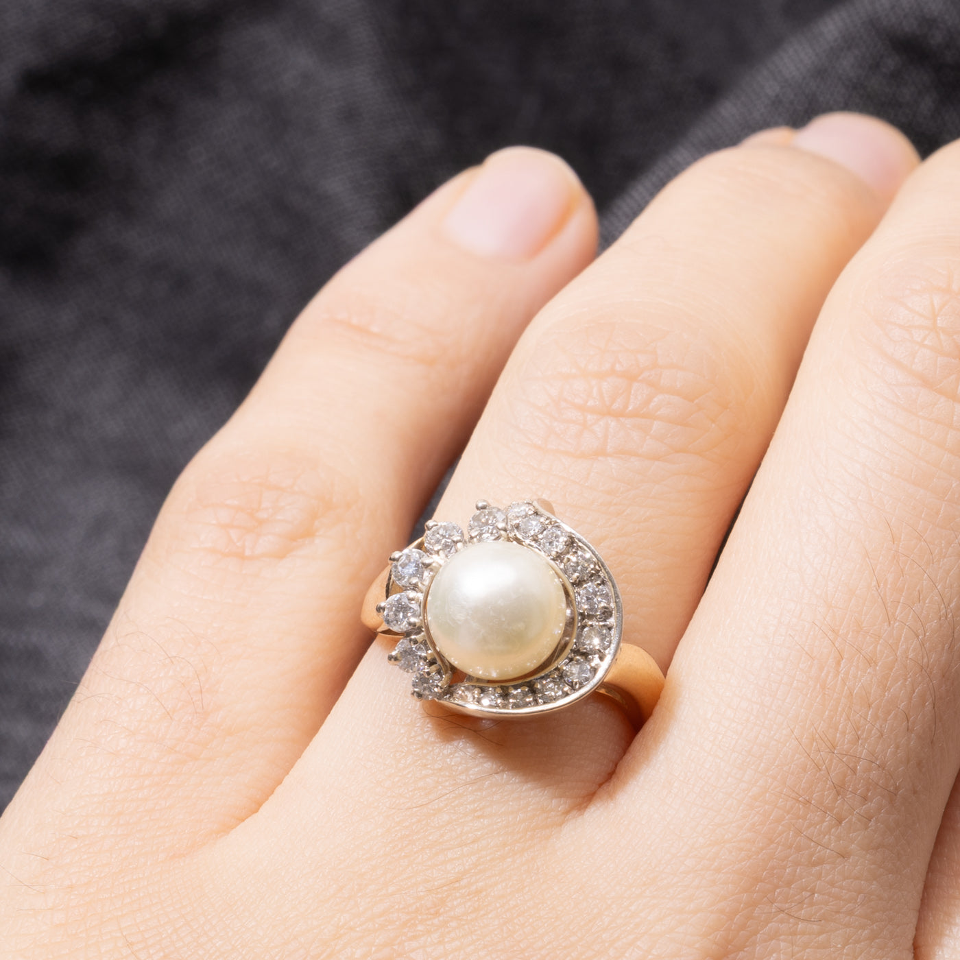 14k Pearl & Diamond Petal Halo Ring | SZ 5.75