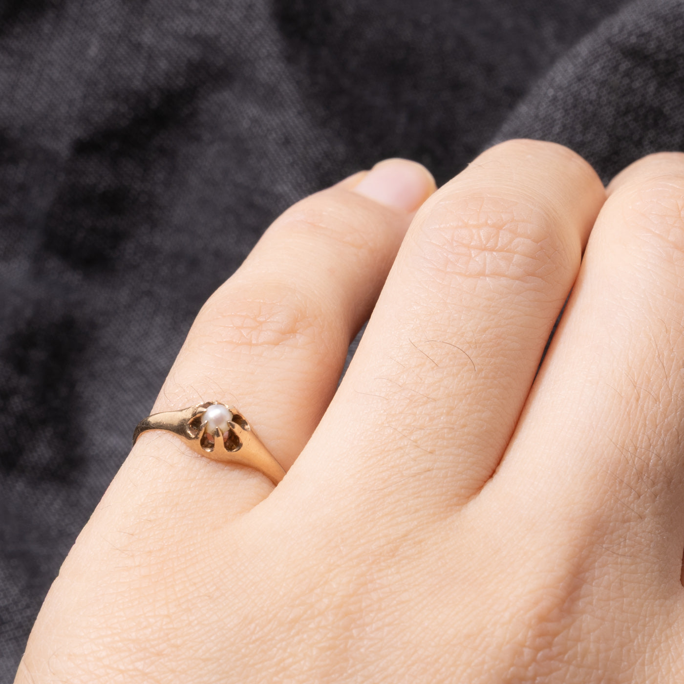 ‘Birks’ 14k Belcher Set Pearl Ring | SZ 4