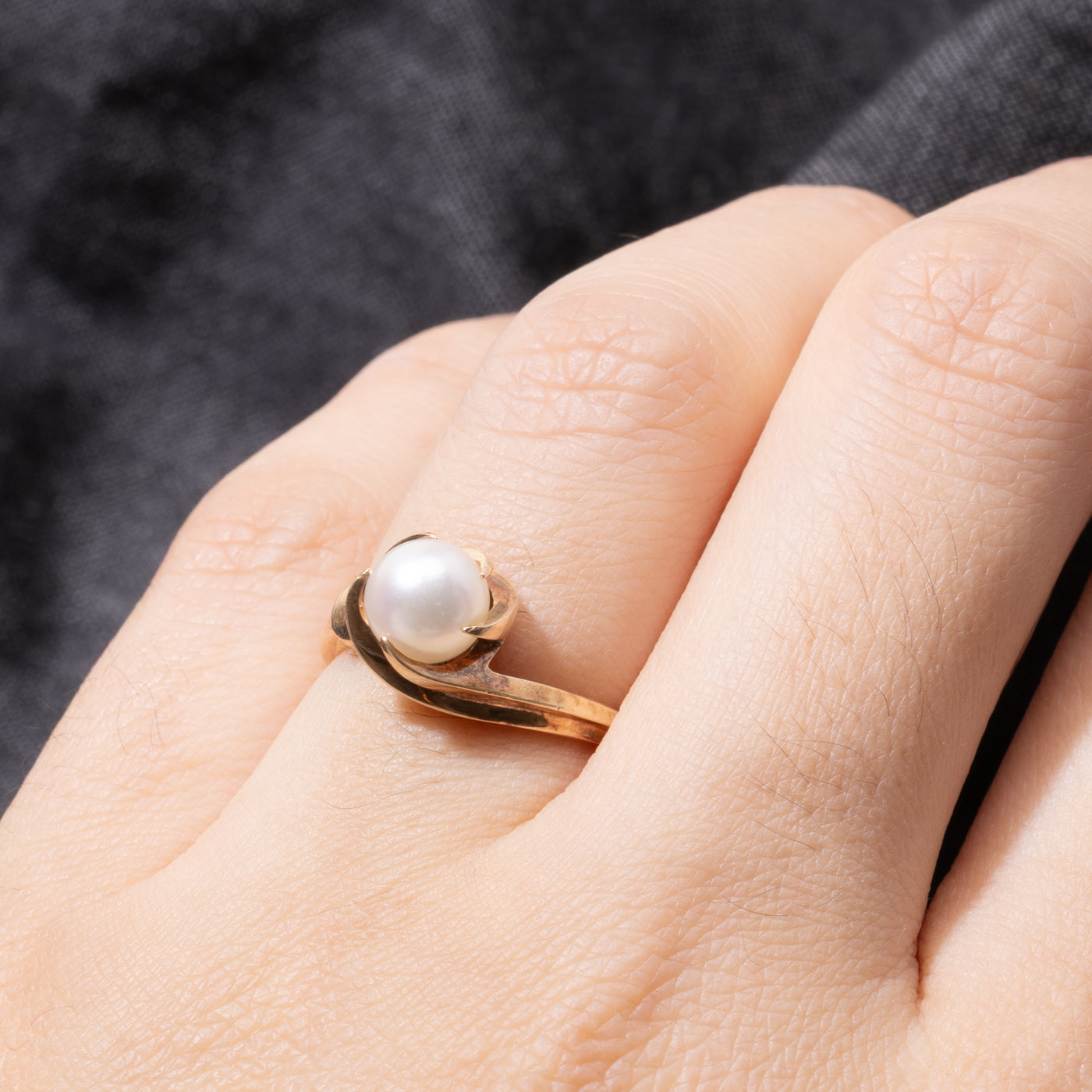 10k Pearl Grooved Bypass Ring | SZ 5