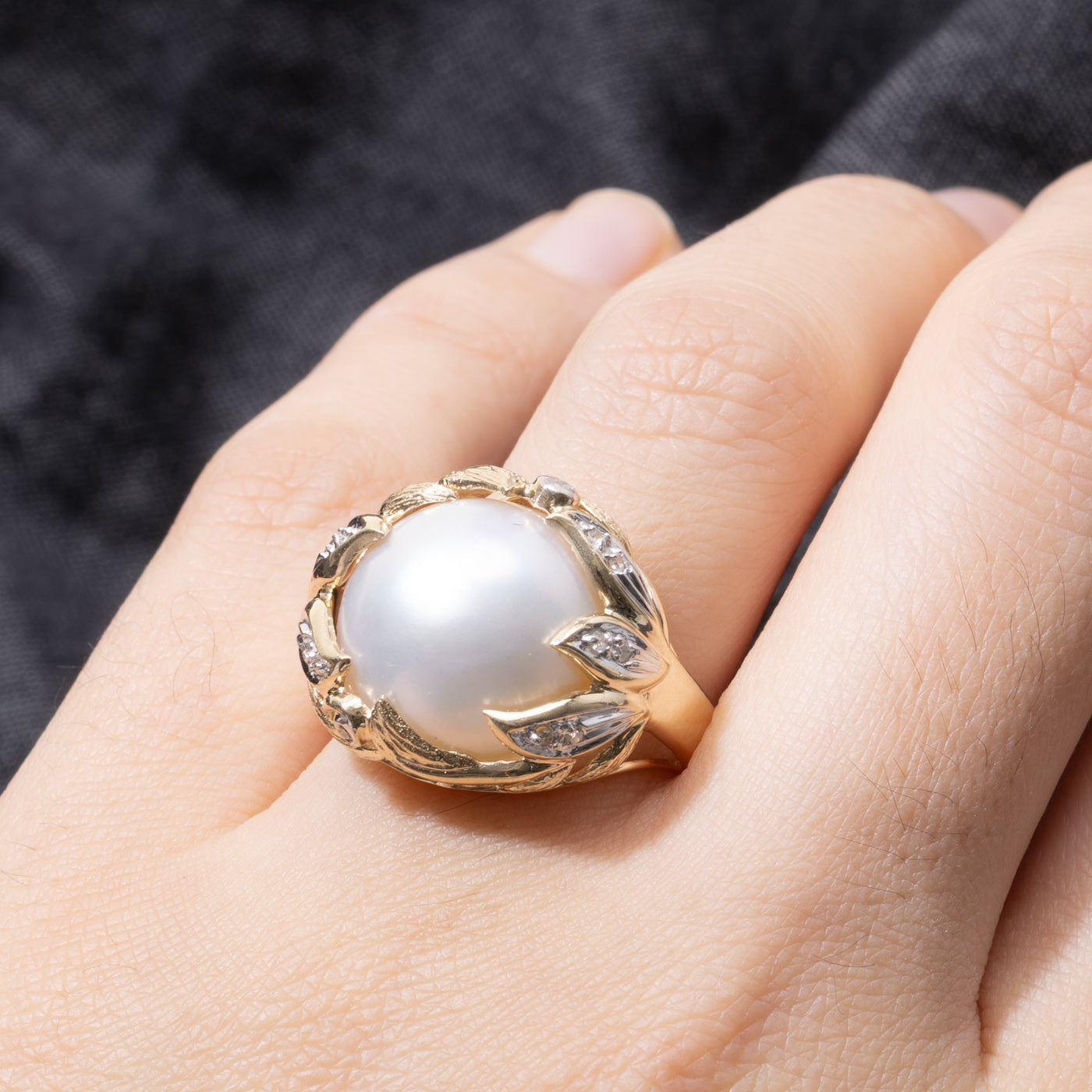 14k Mabé Pearl Floral Cocktail Ring | SZ 8.25