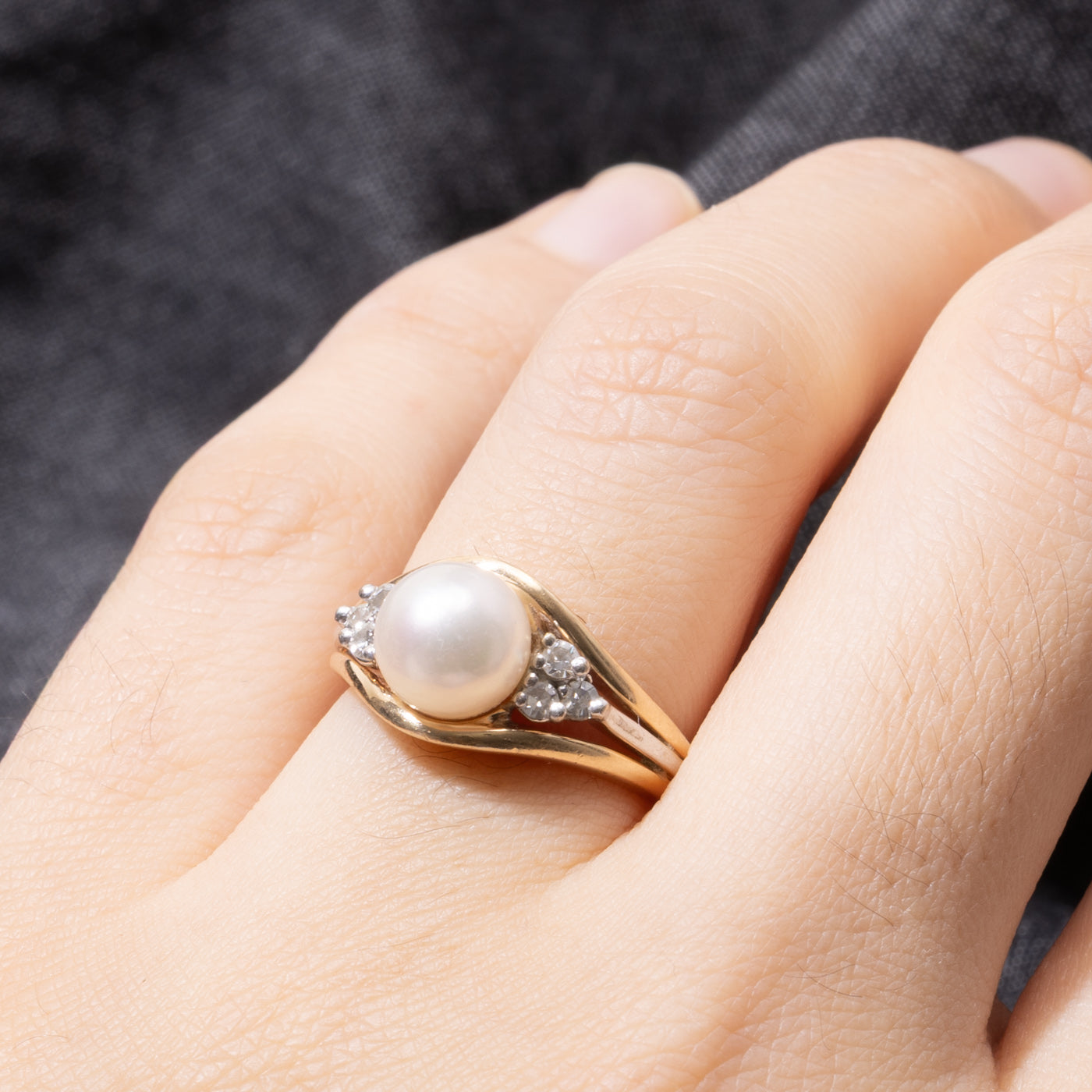 14k Pearl & Diamond Accented Tapered Ring | SZ 5.5