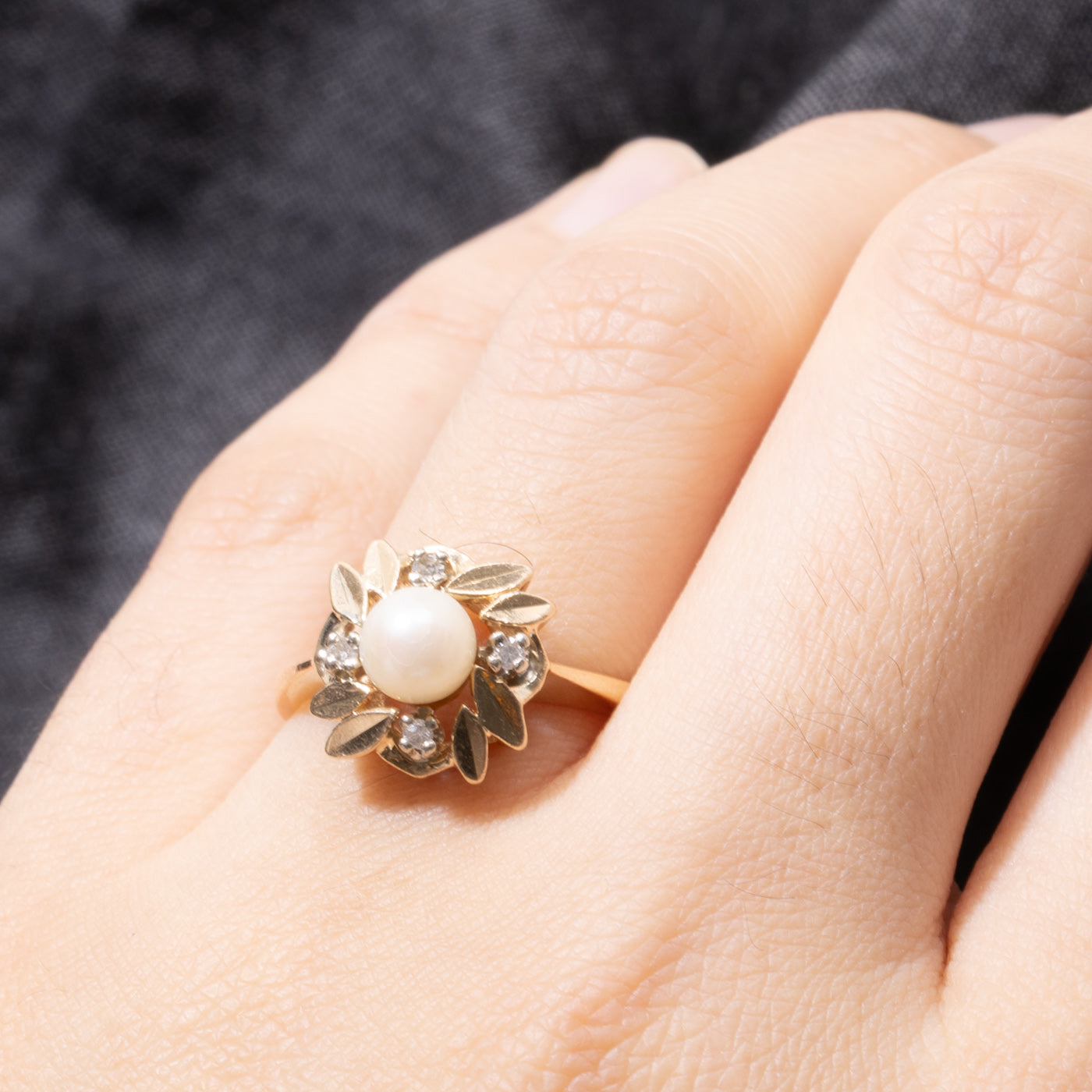 14k Pearl & Diamond Floral Ring | SZ 8