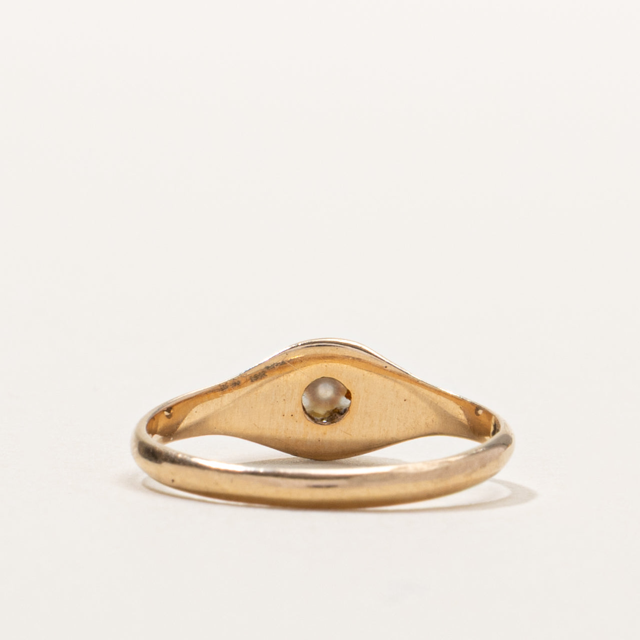 ‘Birks’ 14k Belcher Set Pearl Ring | SZ 4
