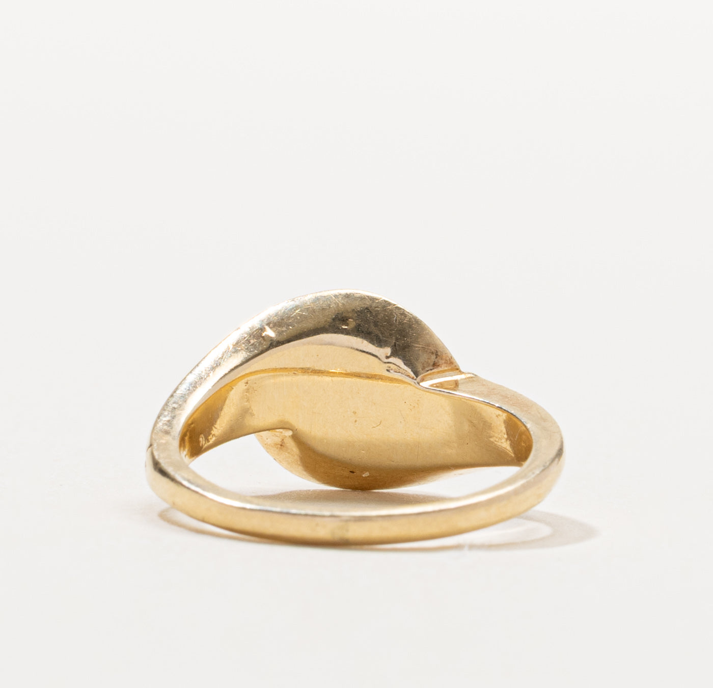 14k Pearl Leaf Textured Ring | SZ 5.5