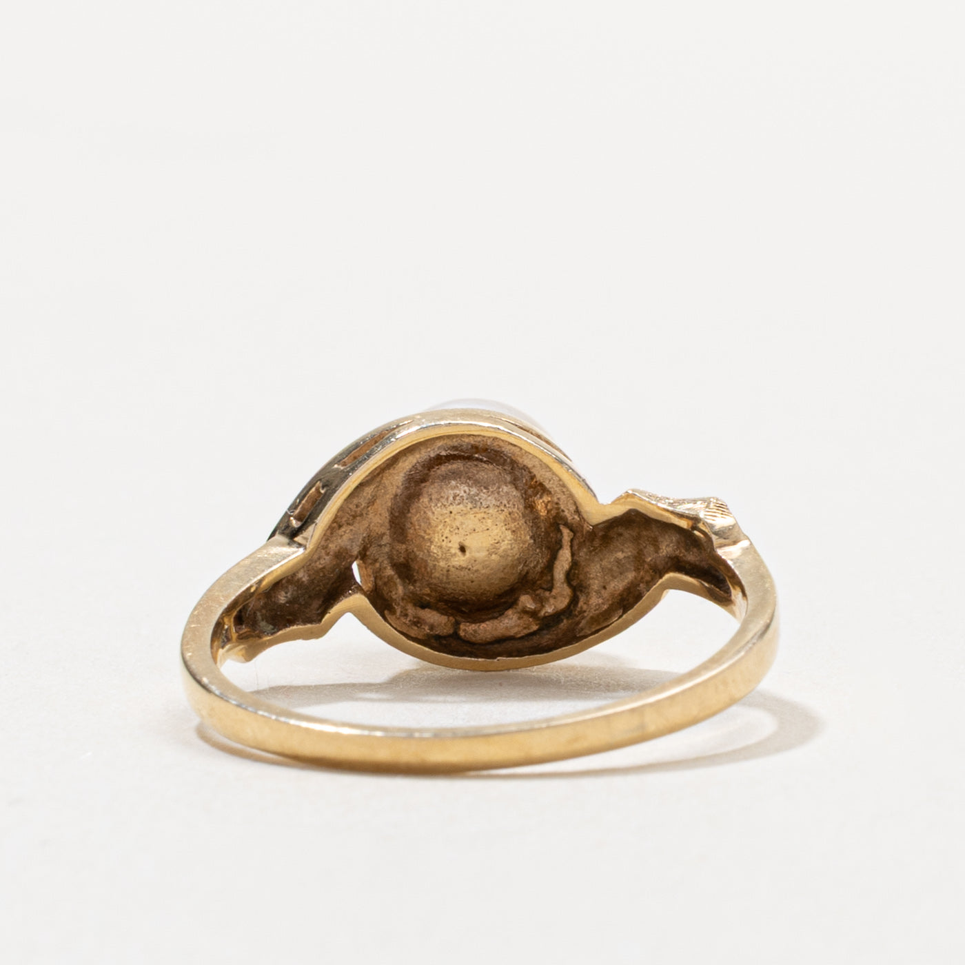 14k Pearl Textured Bypass Ring | SZ 8.25