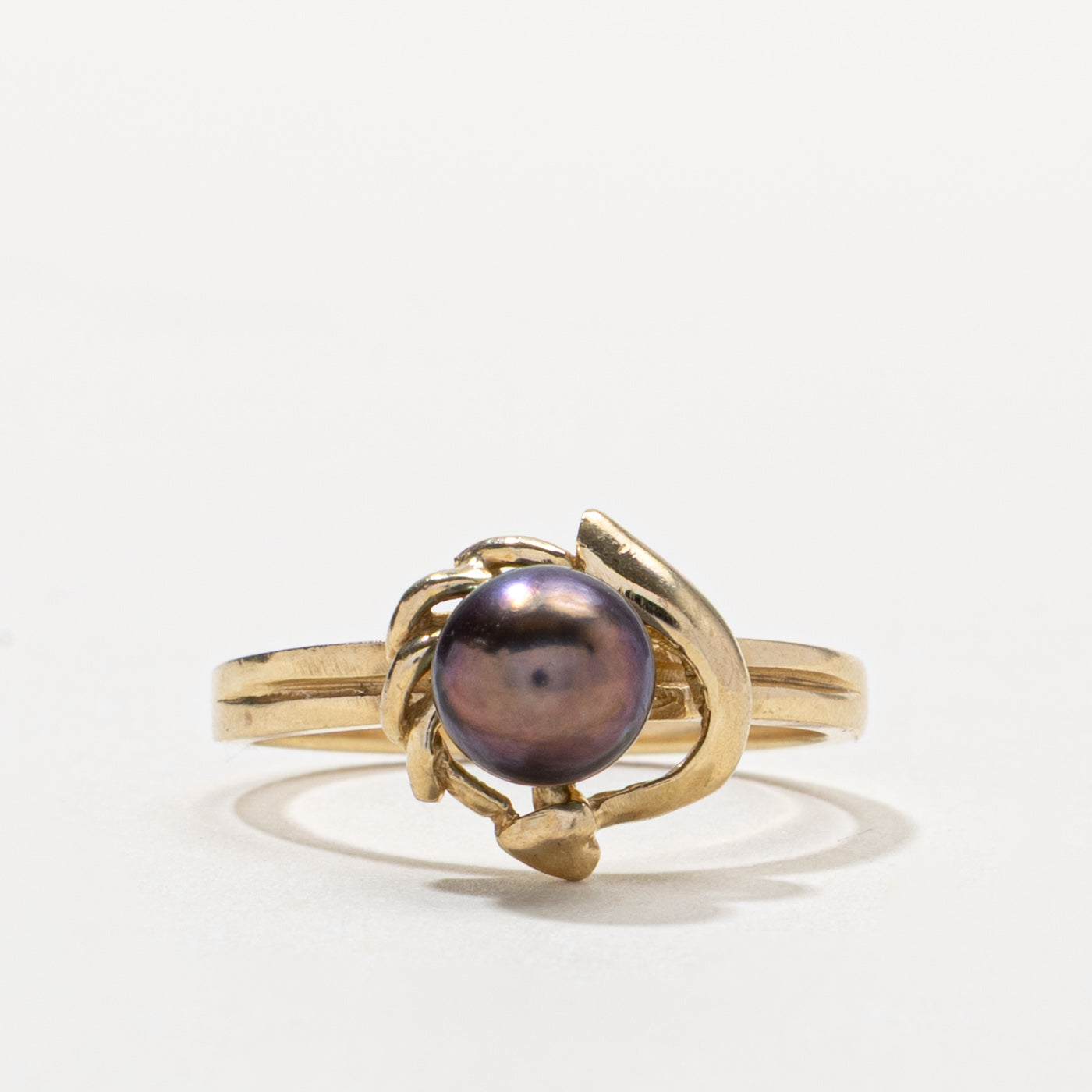 10k Pearl Floral Textured Ring | SZ 8