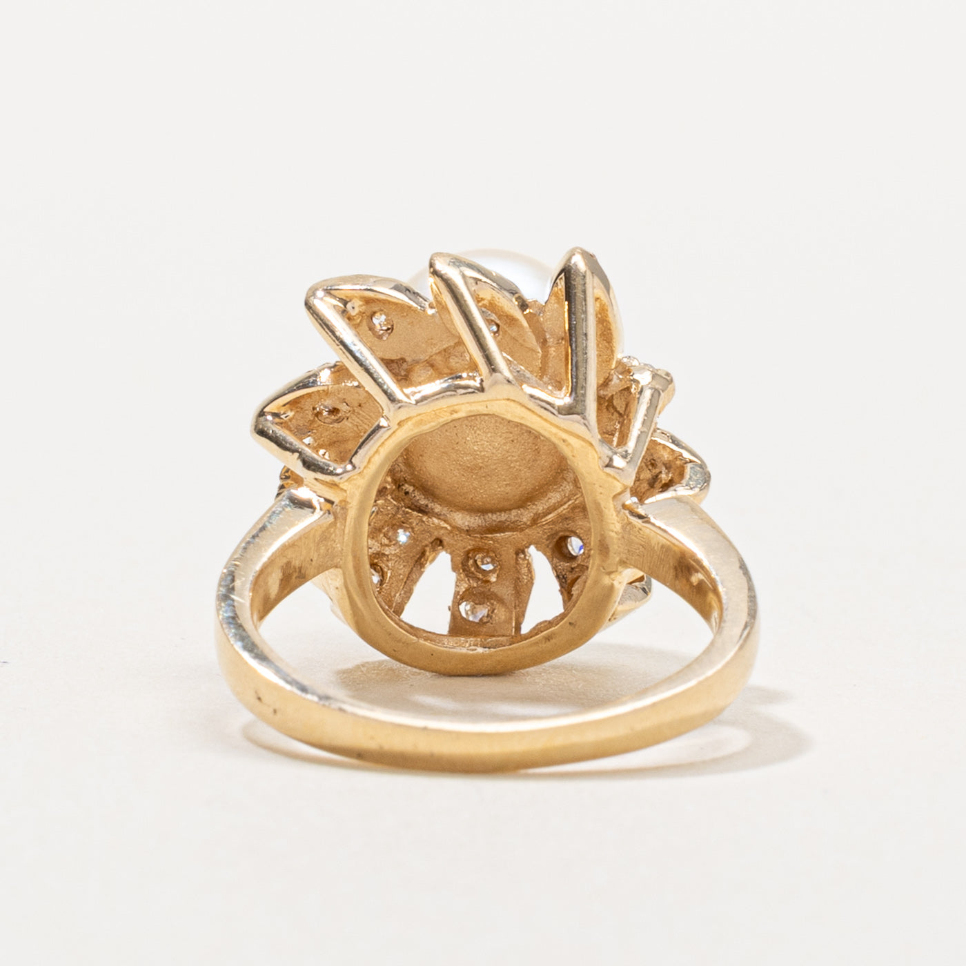14k Pearl & Diamond Floral Cocktail Ring | SZ 3.5