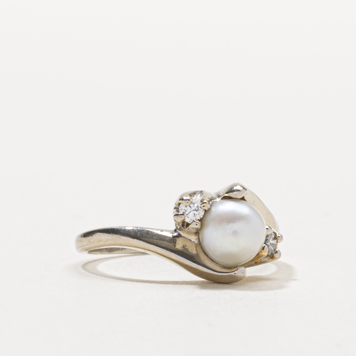 'Courtship' 10k Pearl & Diamond Accented Bypass Ring | SZ 6.5