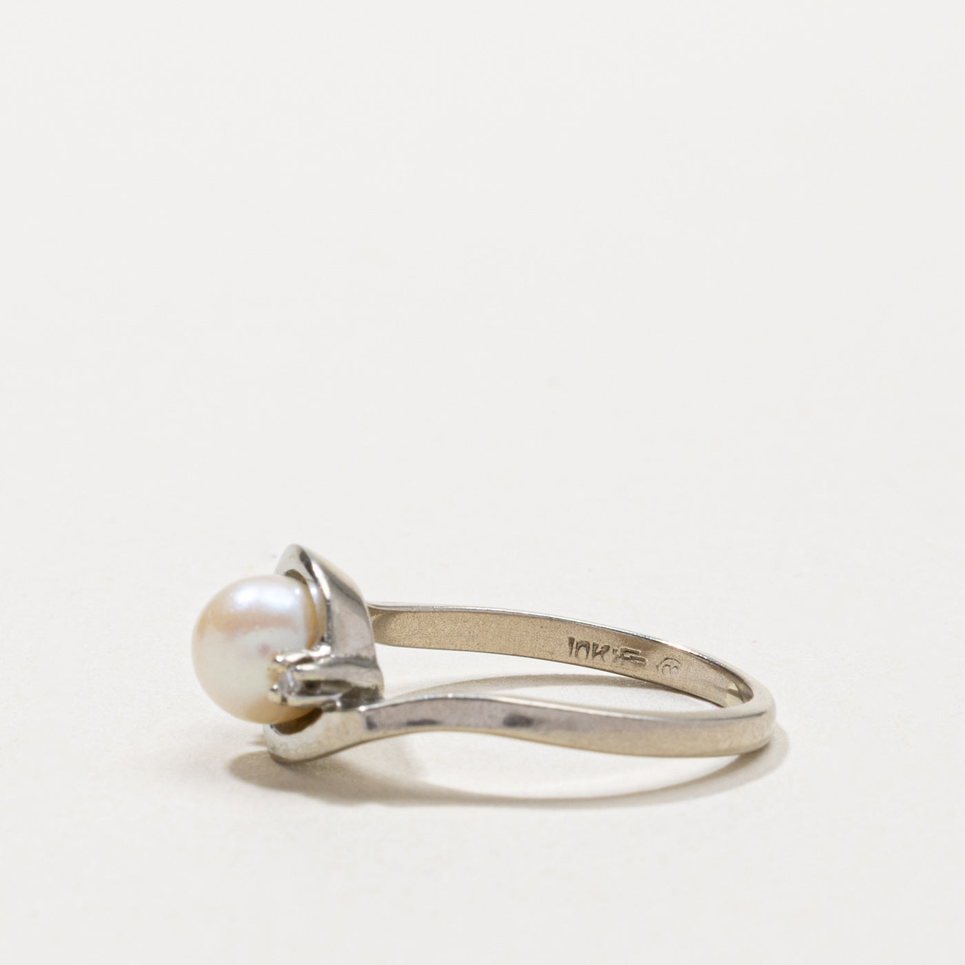 10k Pearl & Diamond Bypass Ring | SZ 5.75