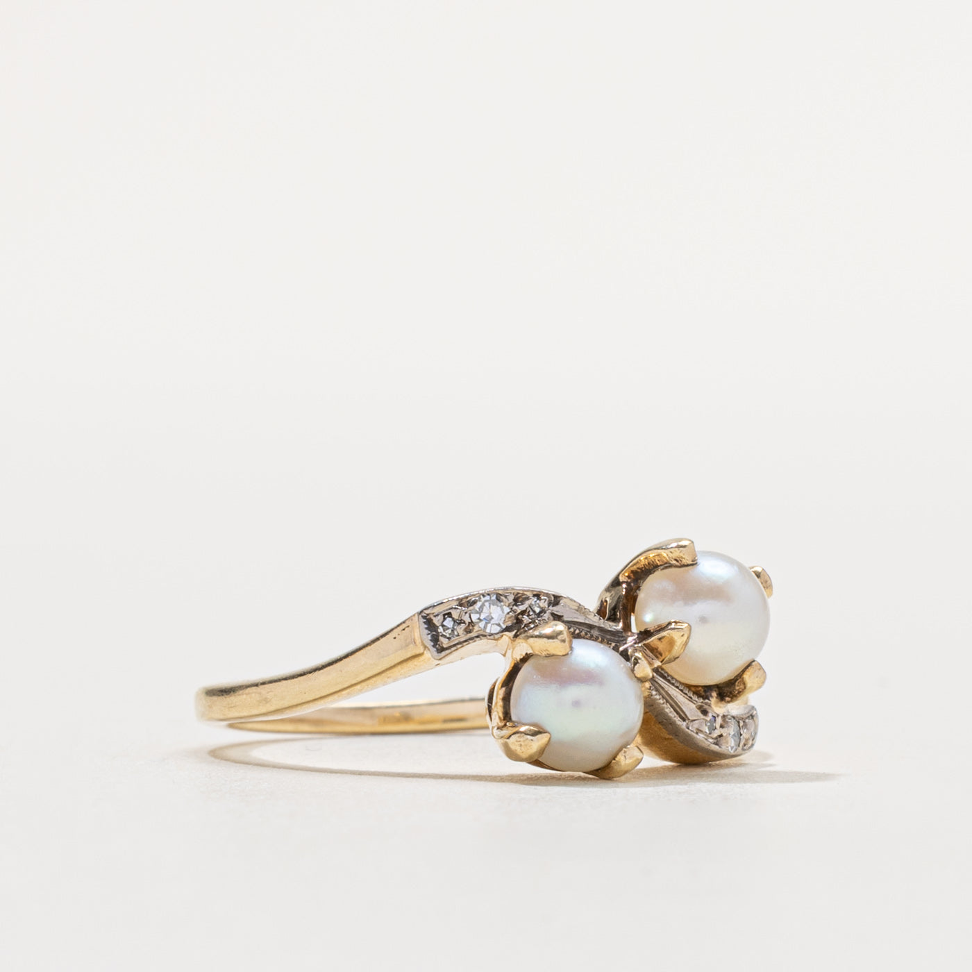 10k Pearl & Diamond Toi et Moi Ring | SZ 8.5
