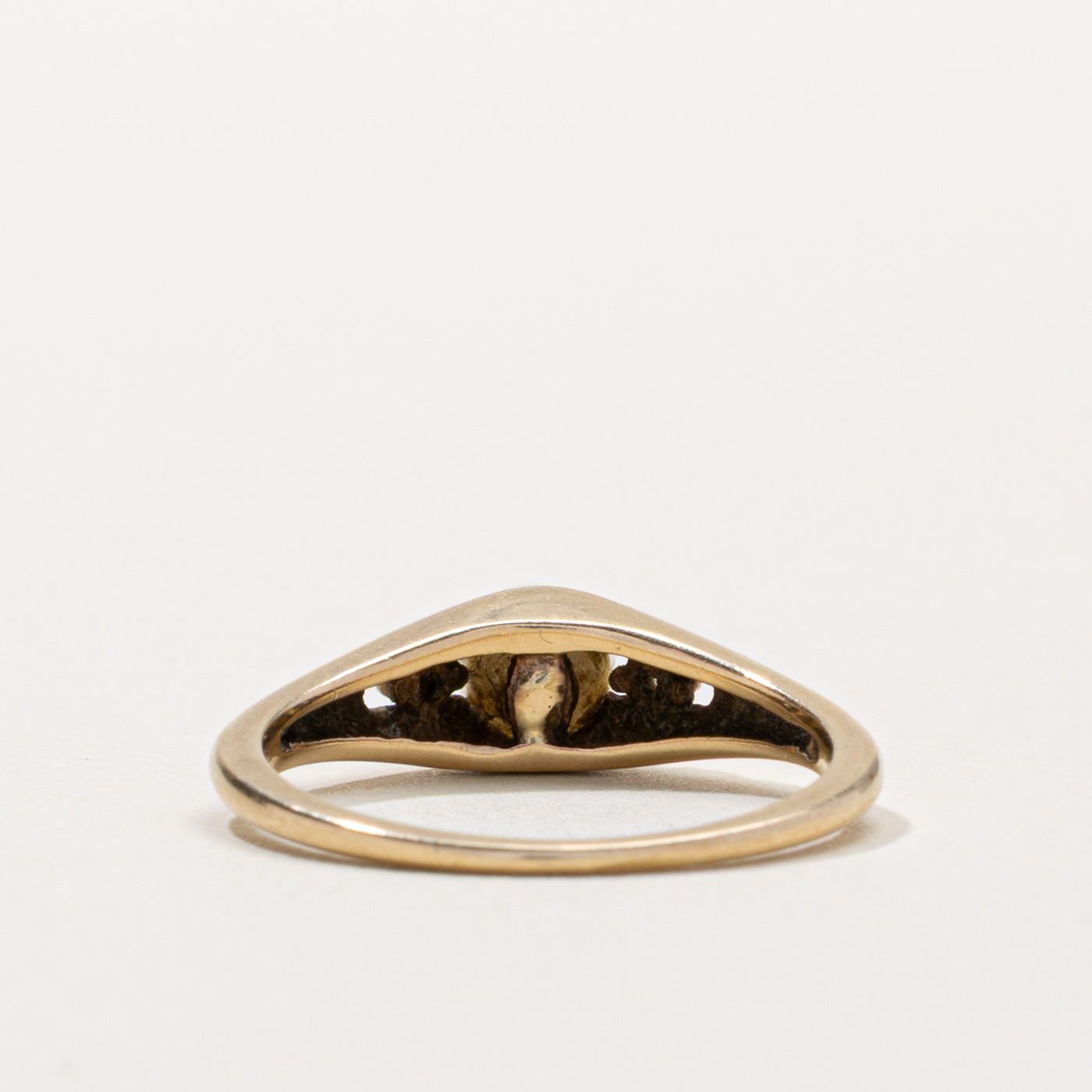 10k Pearl & Diamond Accented Tapered Ring | SZ 5.75