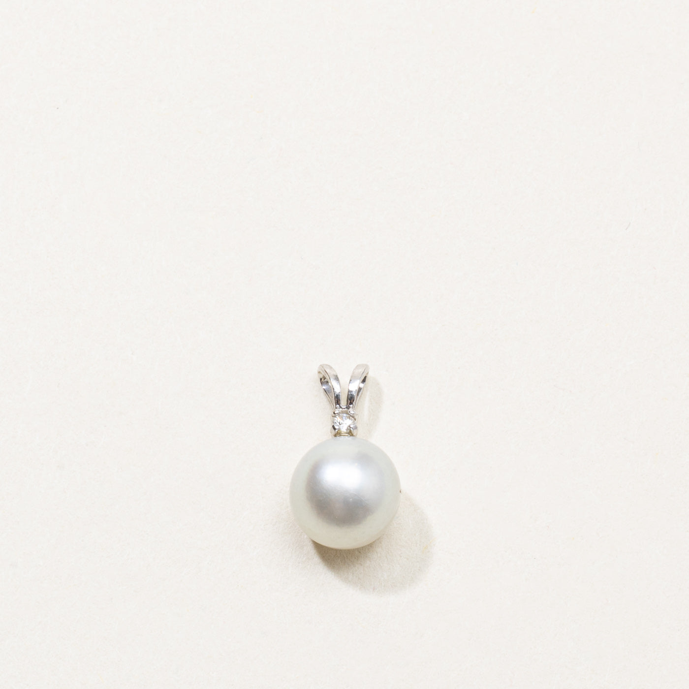 14k Pearl & Diamond Pendant