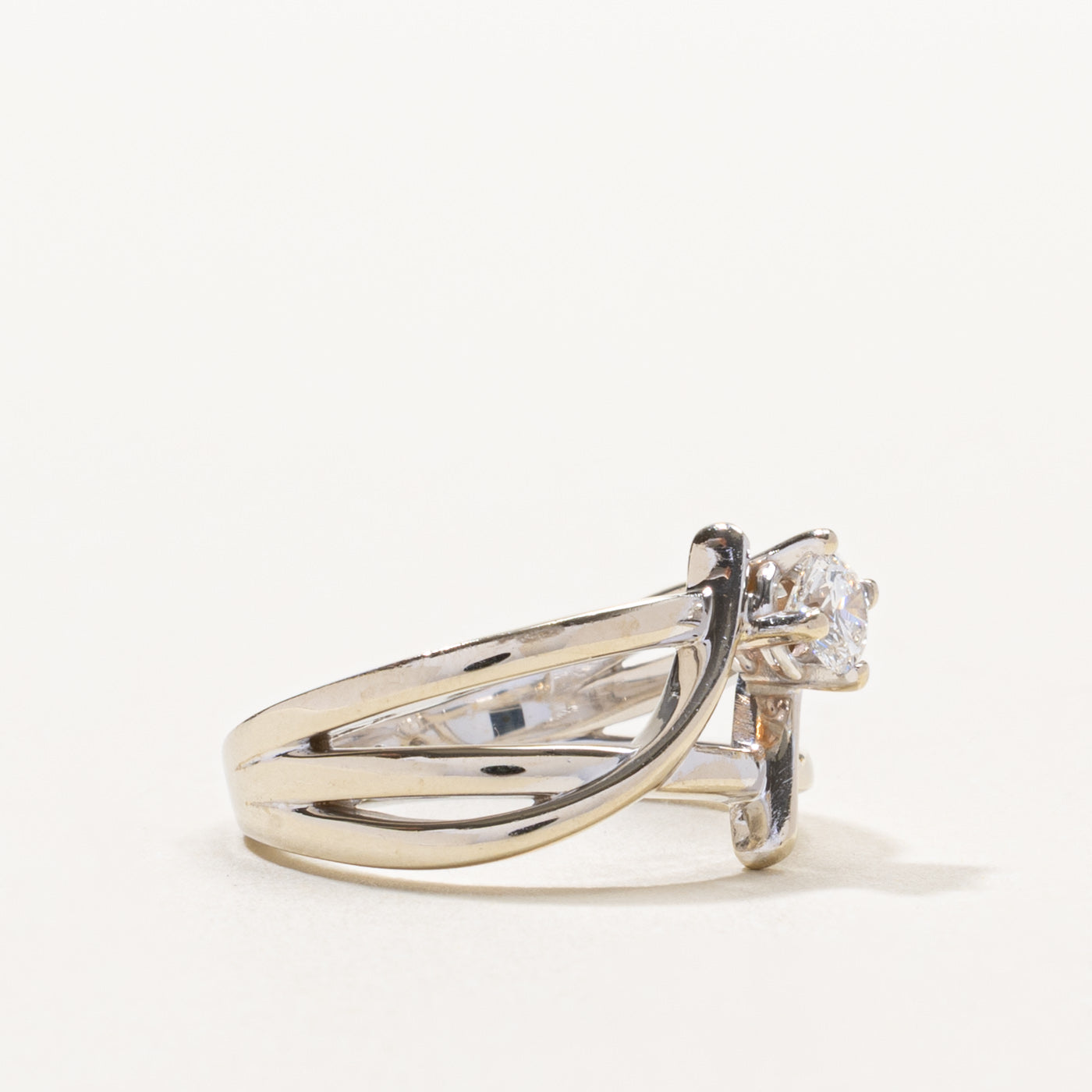 GIA Diamond Crossover Ring | GIA 0.25ct VS1 E | SZ 4.5