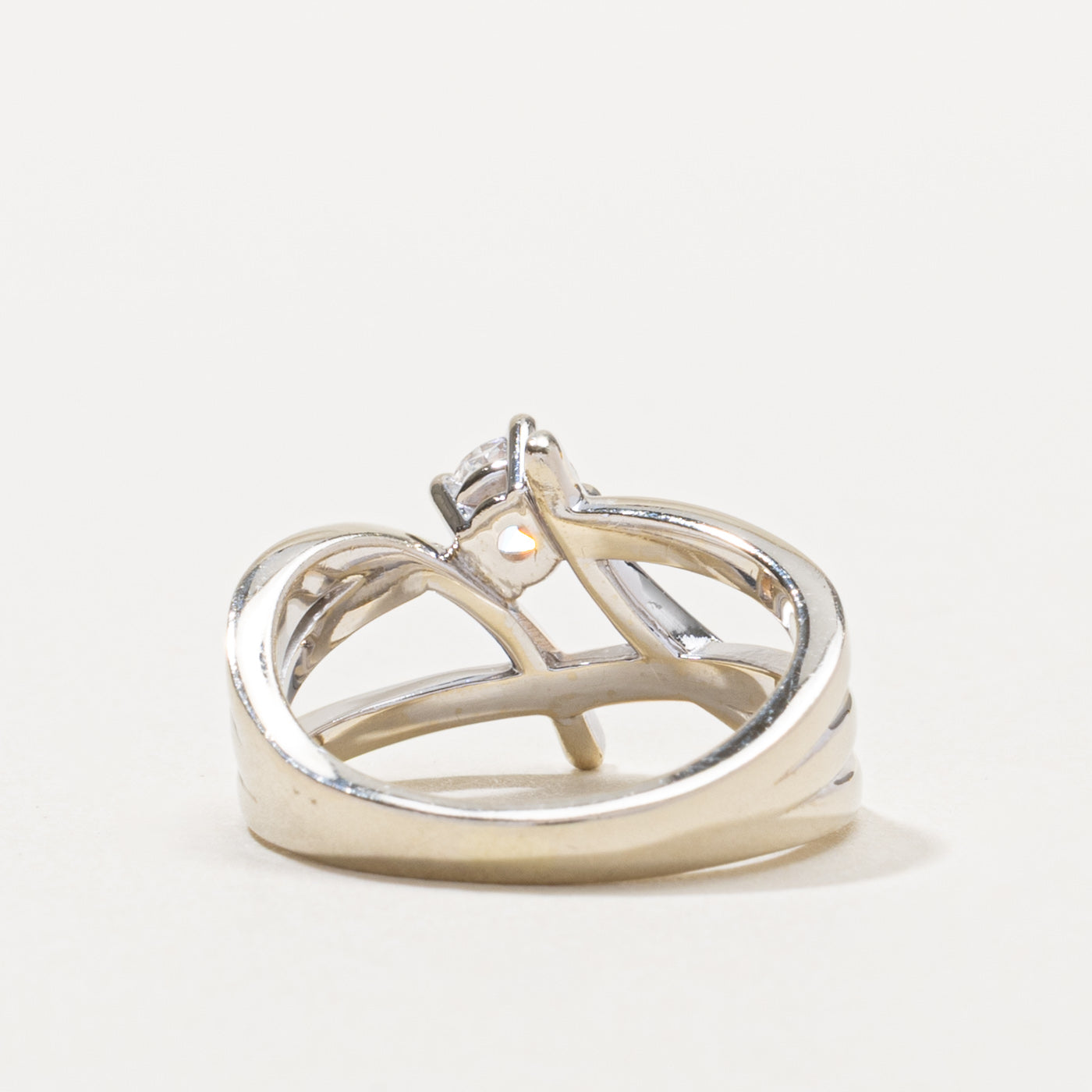 GIA Diamond Crossover Ring | GIA 0.25ct VS1 E | SZ 4.5