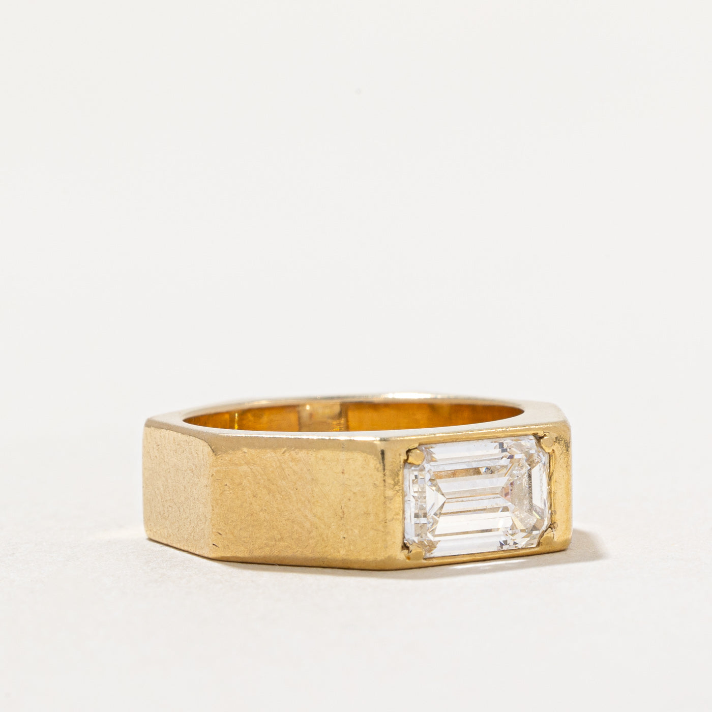Emerald Cut Diamond Heptagon Shaped Ring | 1.05ct VS1 G/H | SZ 4.25 |