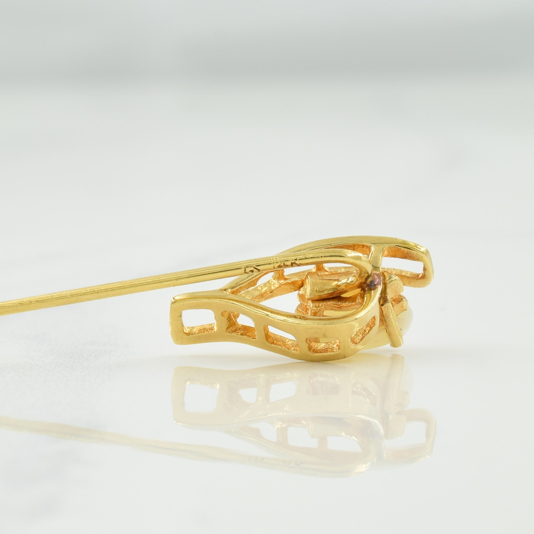 Opal Pin | 0.30ct |