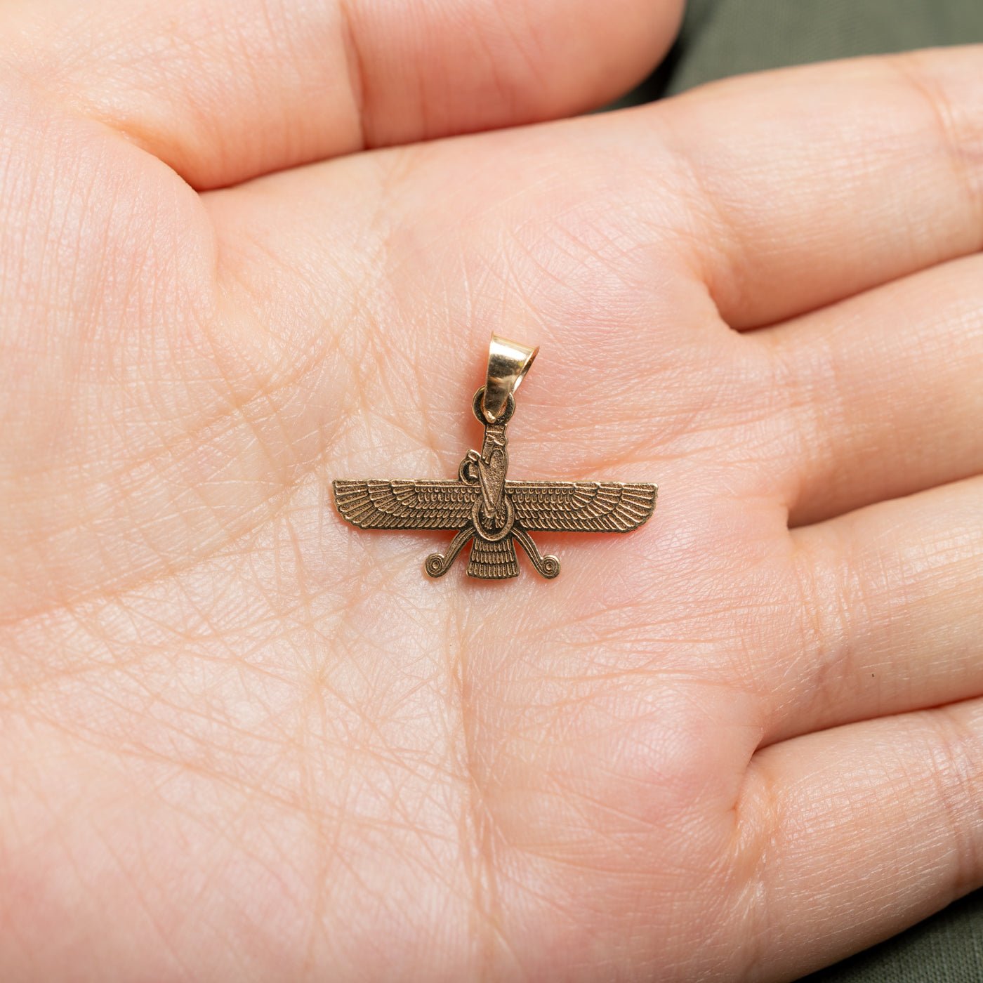18k Yellow Gold Engraved Faravahar Pendant
