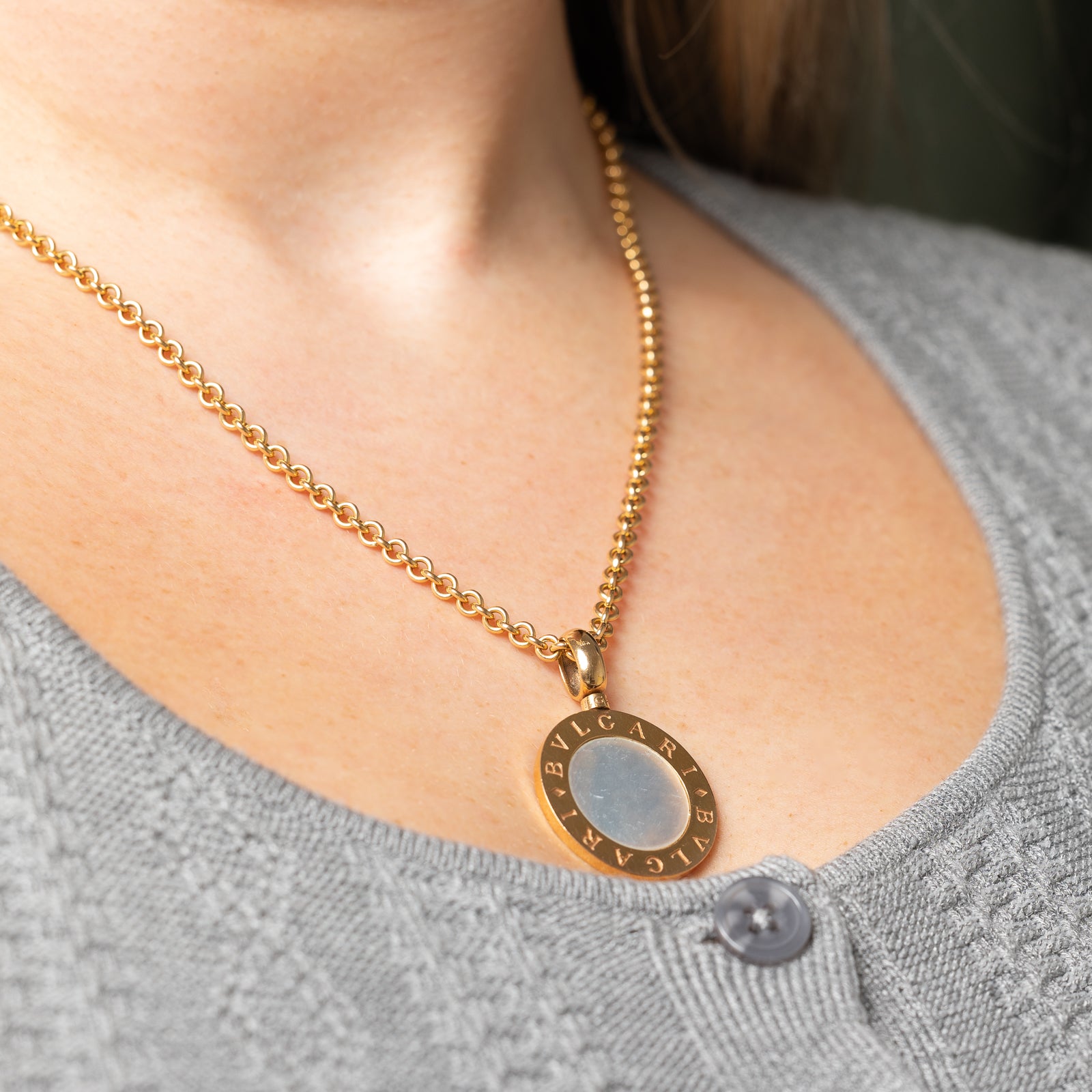 'BVLGARI' Onyx & Mother of Pearl Necklace | 2.30ct, 2.30ct | 18" |
