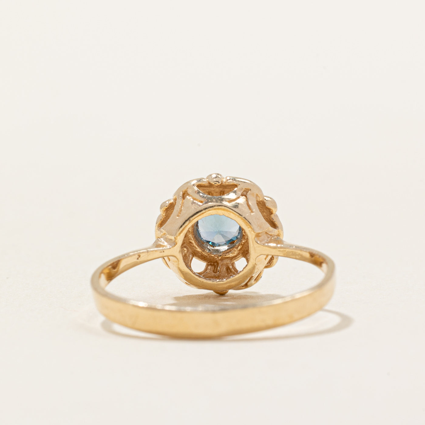Synthetic Spinel Ring | 0.38ct | SZ 6 |