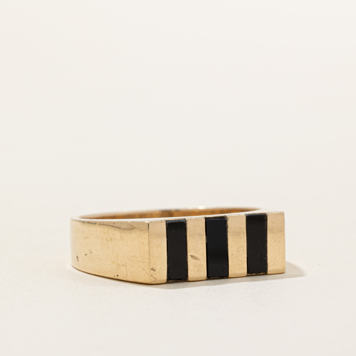 Black Onyx Inlay Ring | 1.00ctw | SZ 12.5 |