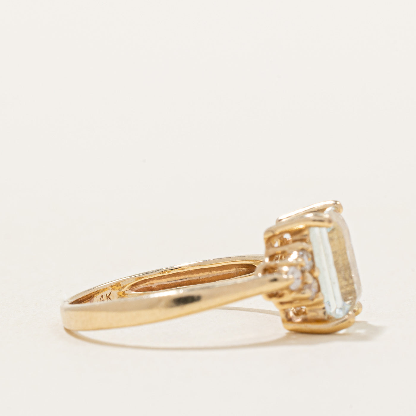 Aquamarine & Diamond Ring | 1.20ct, 0.09ctw | SZ 4.75 |
