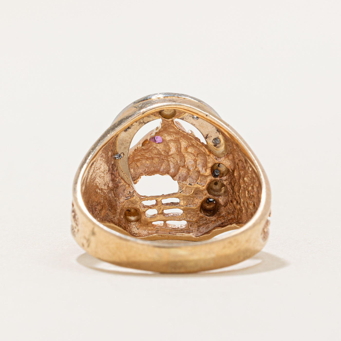 Diamond & Ruby Horse Portrait Ring | 0.05ctw, 0.01ct | SZ 6.25 |