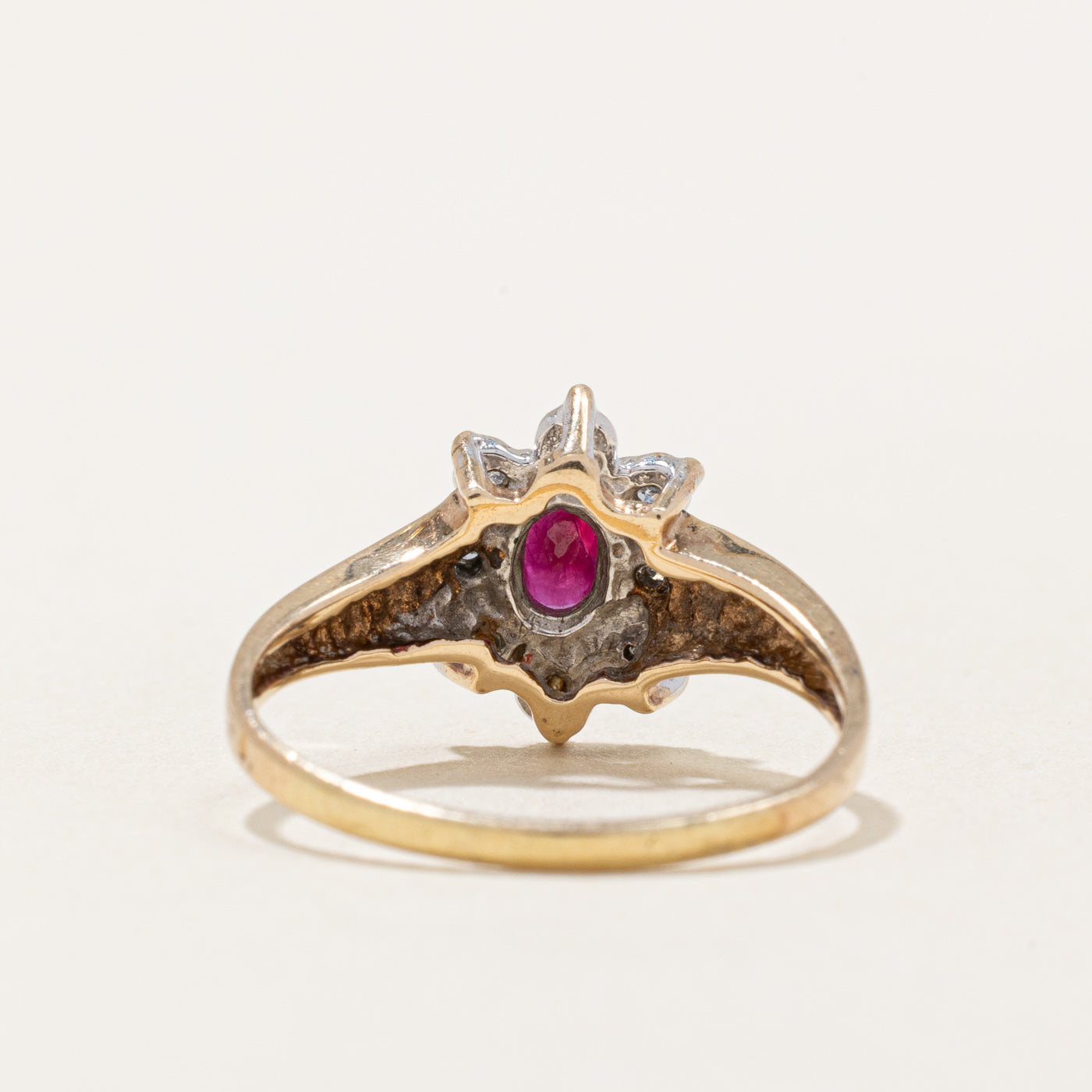 Ruby & Diamond Halo Ring | 0.20ct, 0.04ctw | SZ 5.5 |
