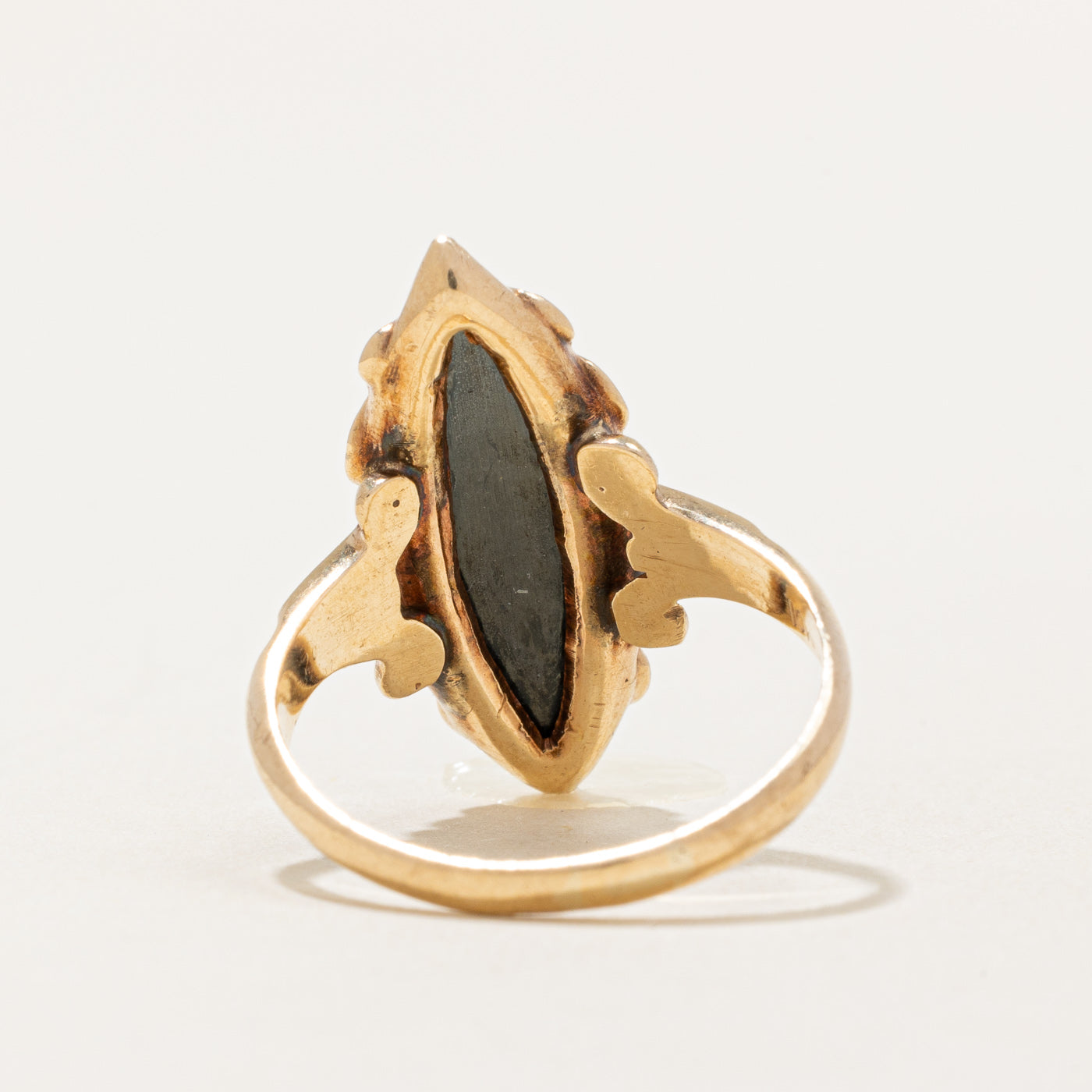 Bague cocktail en hématite | 7,30 ct | Taille 6,75 |
