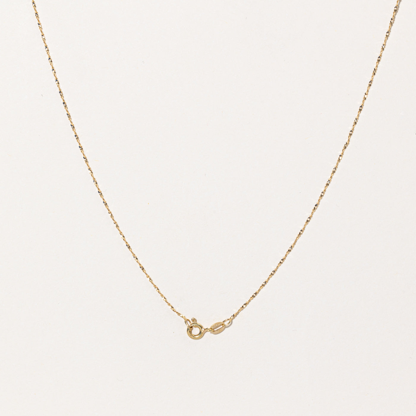 Collier et pendentif poisson en or jaune 18 carats | 40,6 cm |