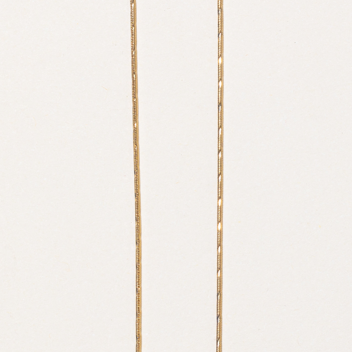 Chaîne serpent fine en or jaune 10 carats | 16" |