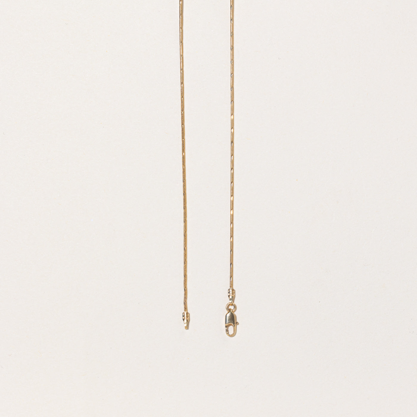 Chaîne serpent fine en or jaune 10 carats | 16" |