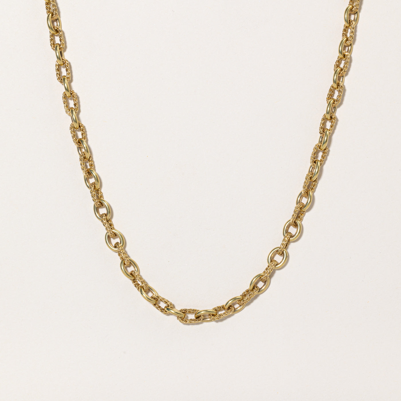 18k Yellow Gold Textured Rolo Chain | 16" |