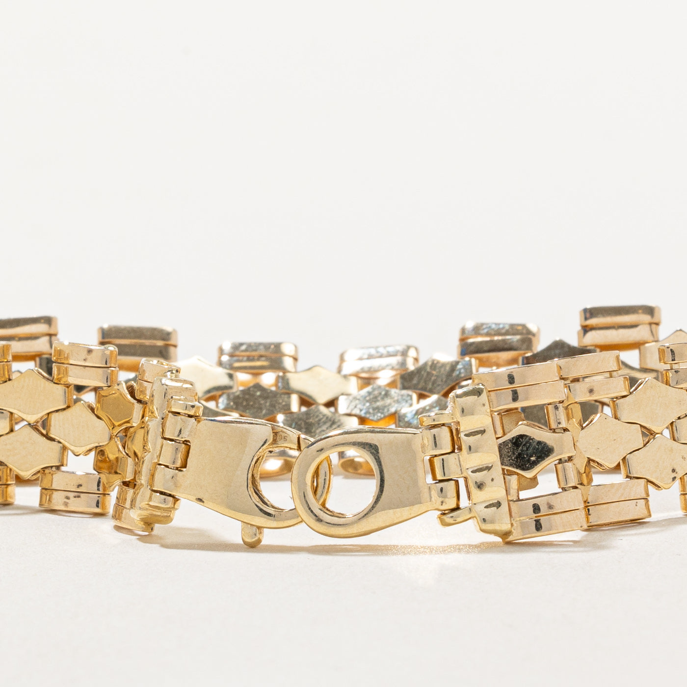 14k Yellow Gold Statement Bracelet | 7.25" |