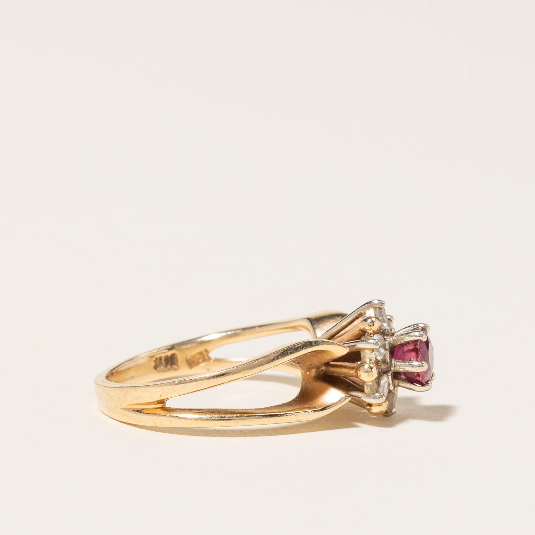 14K Yellow Gold Ruby & Diamond Ring | 0.40ctw, 0.18ctw | SZ 4