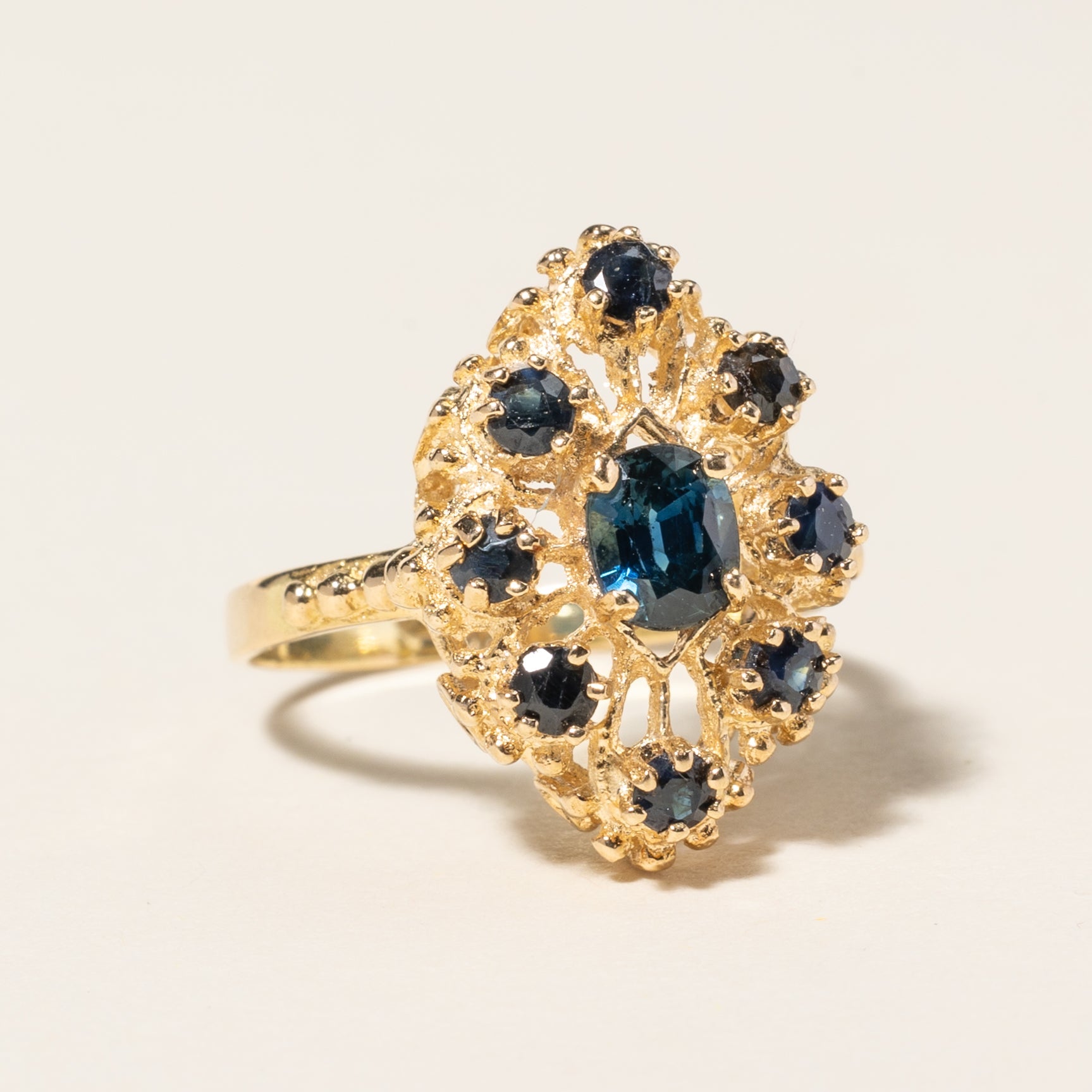 Bague en or jaune 14 carats et saphir bleu | 1,02 ct | Taille 5,75 |