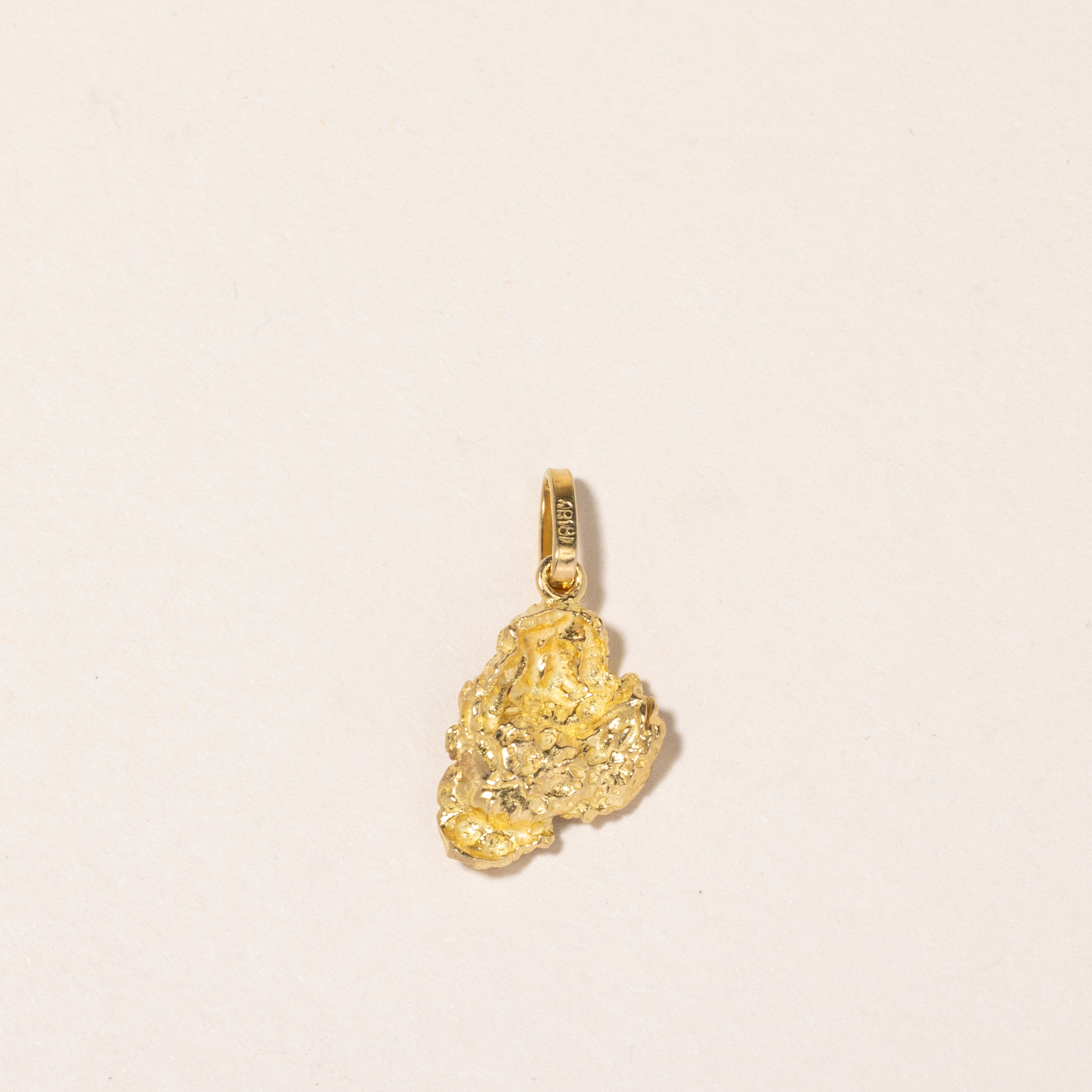 Pendentif émeraude en or jaune 14 carats | 0,20 ct |