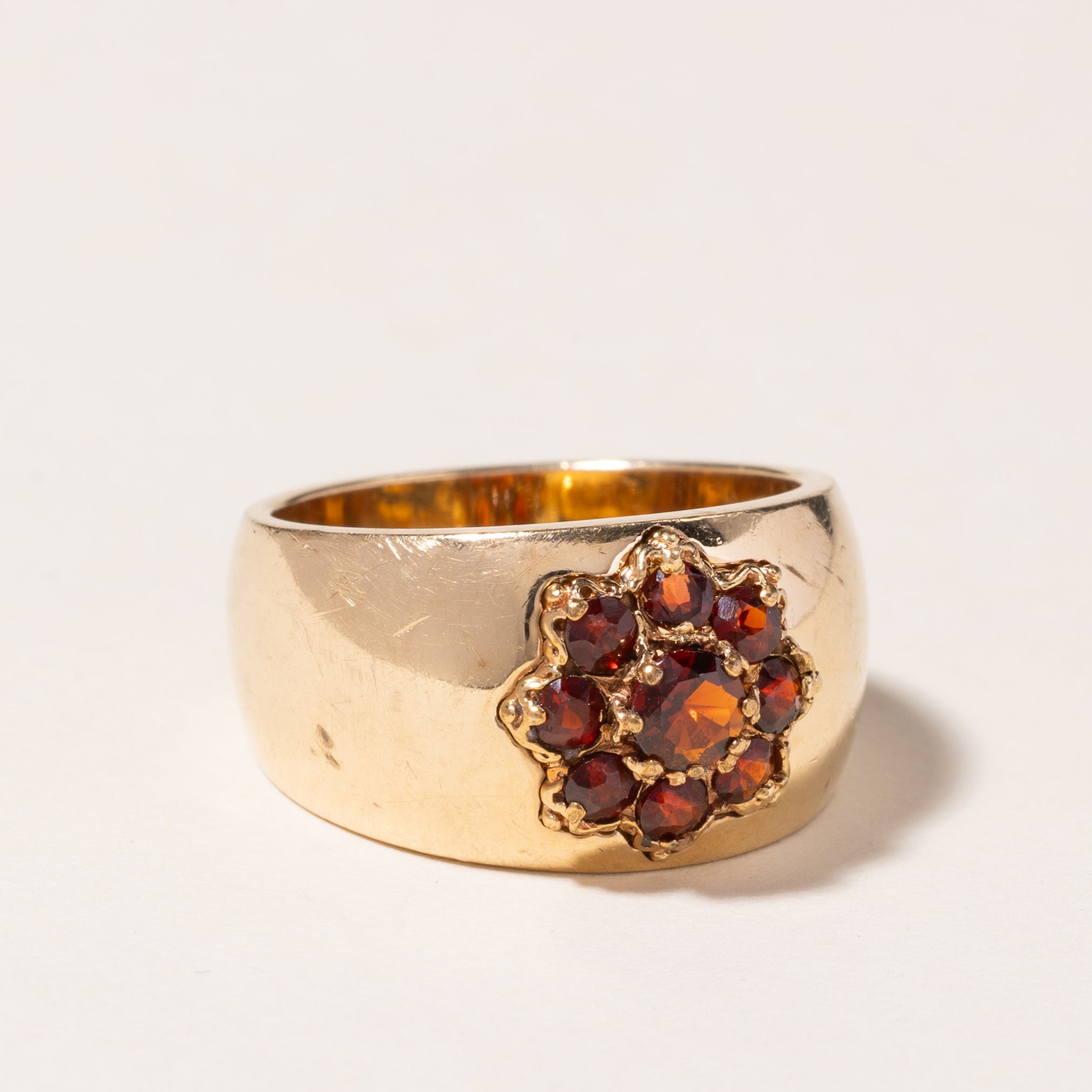 14K Yellow Gold Garnet Band | 1.02ctw | SZ 8.75 |