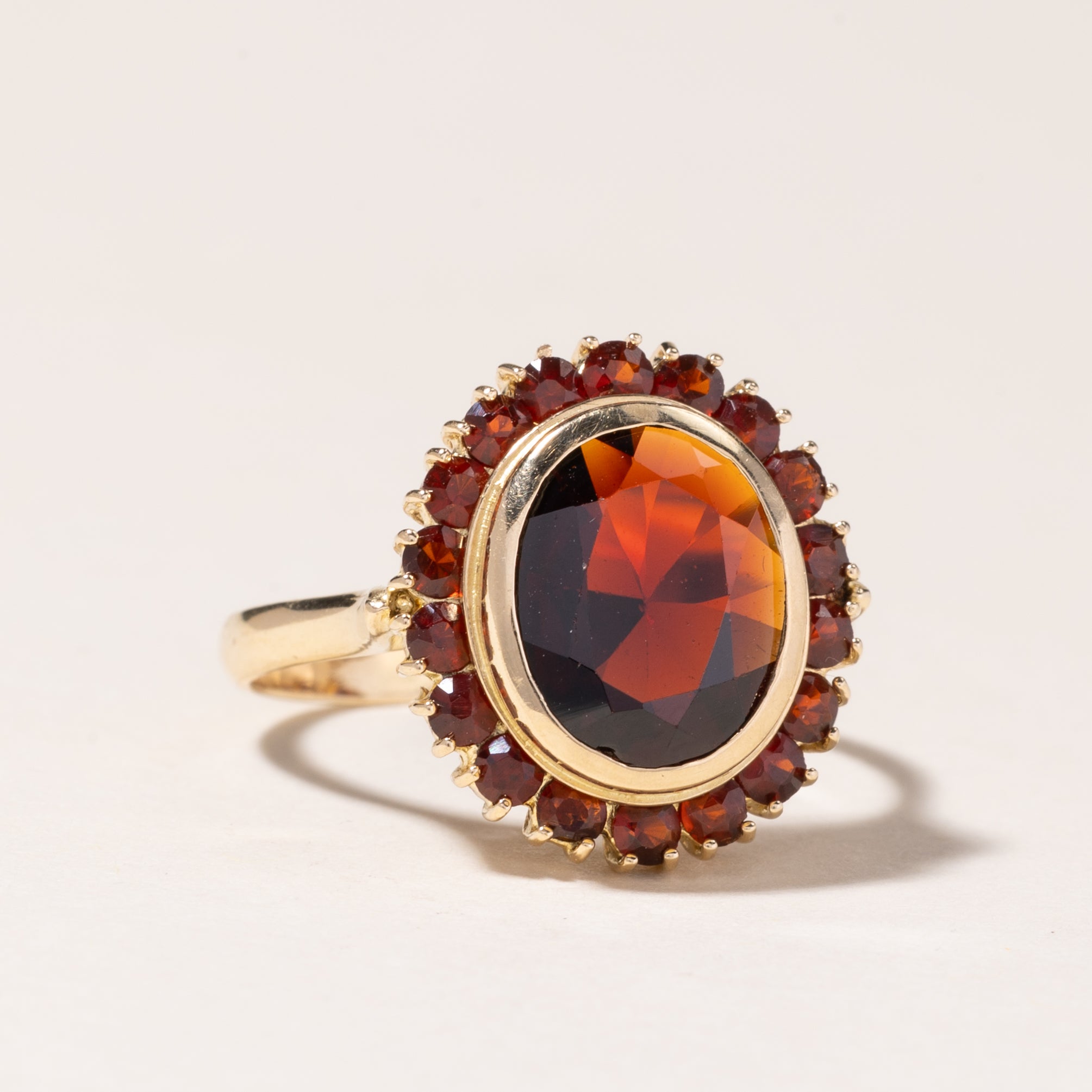 14K Yellow Gold Garnet Ring | 4.57ctw | SZ 8.5 |
