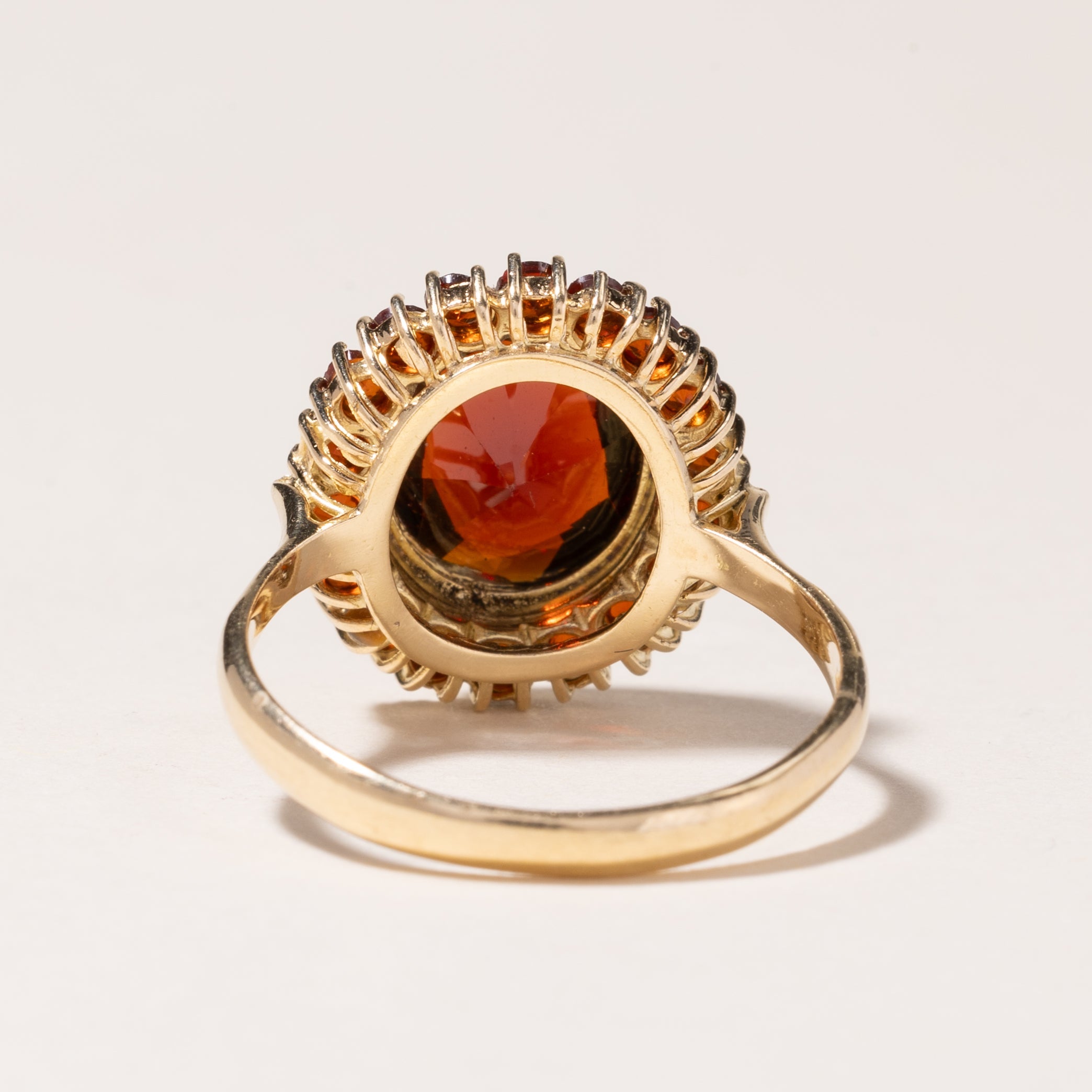 14K Yellow Gold Garnet Ring | 4.57ctw | SZ 8.5 |