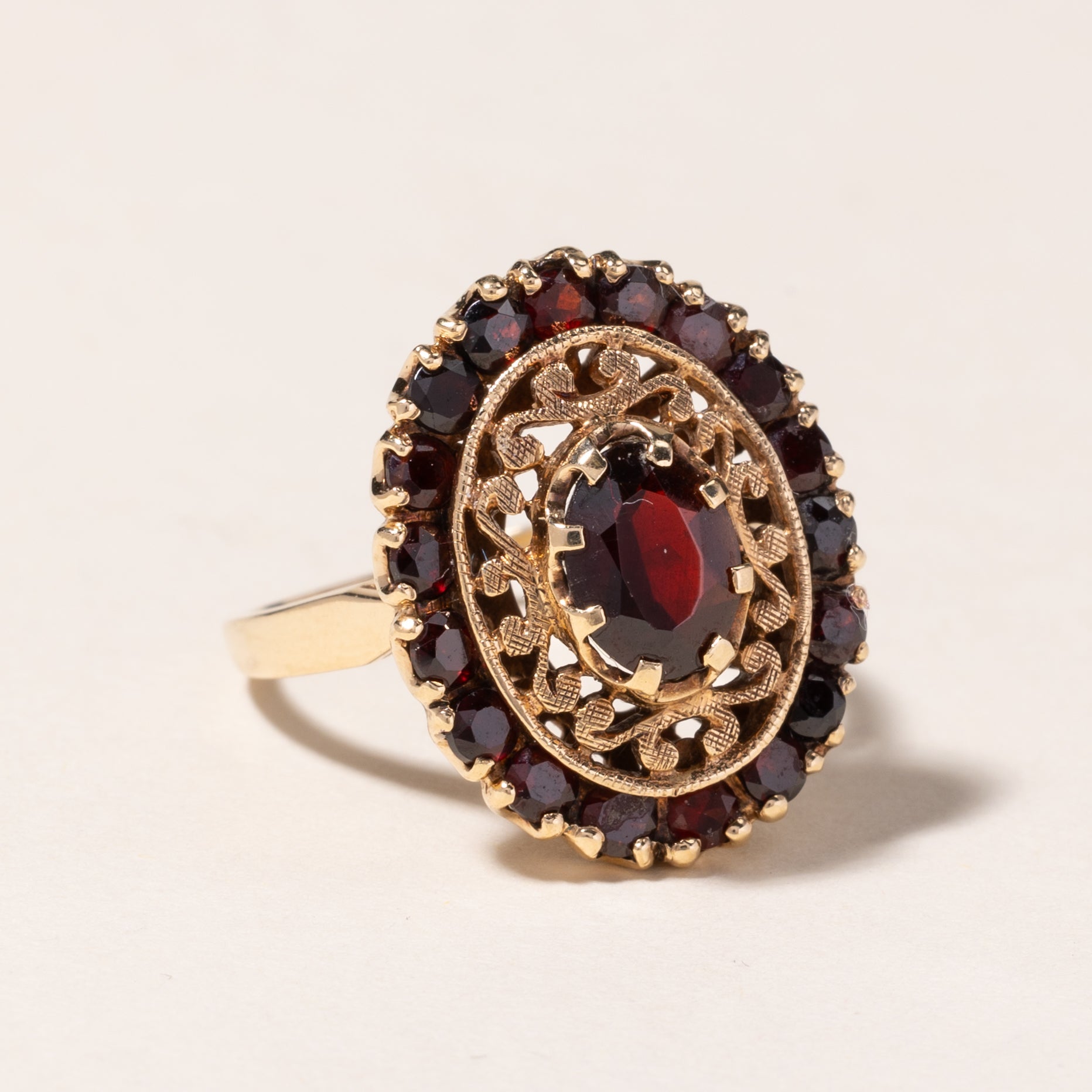 10K Yellow Gold Garnet Ring | 1.62ctw | SZ 6.75