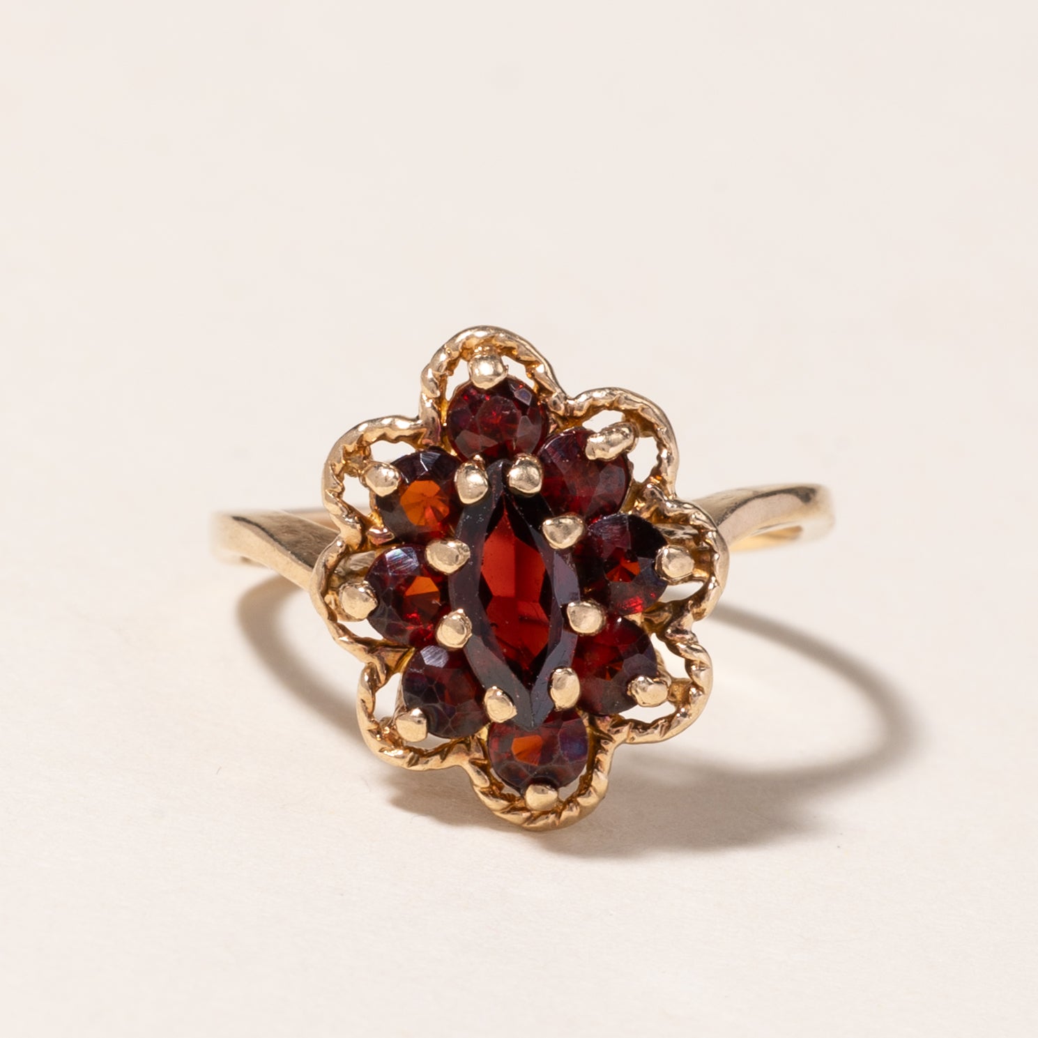 10K Yellow Gold Garnet Ring | 1.42ctw | SZ 6 |