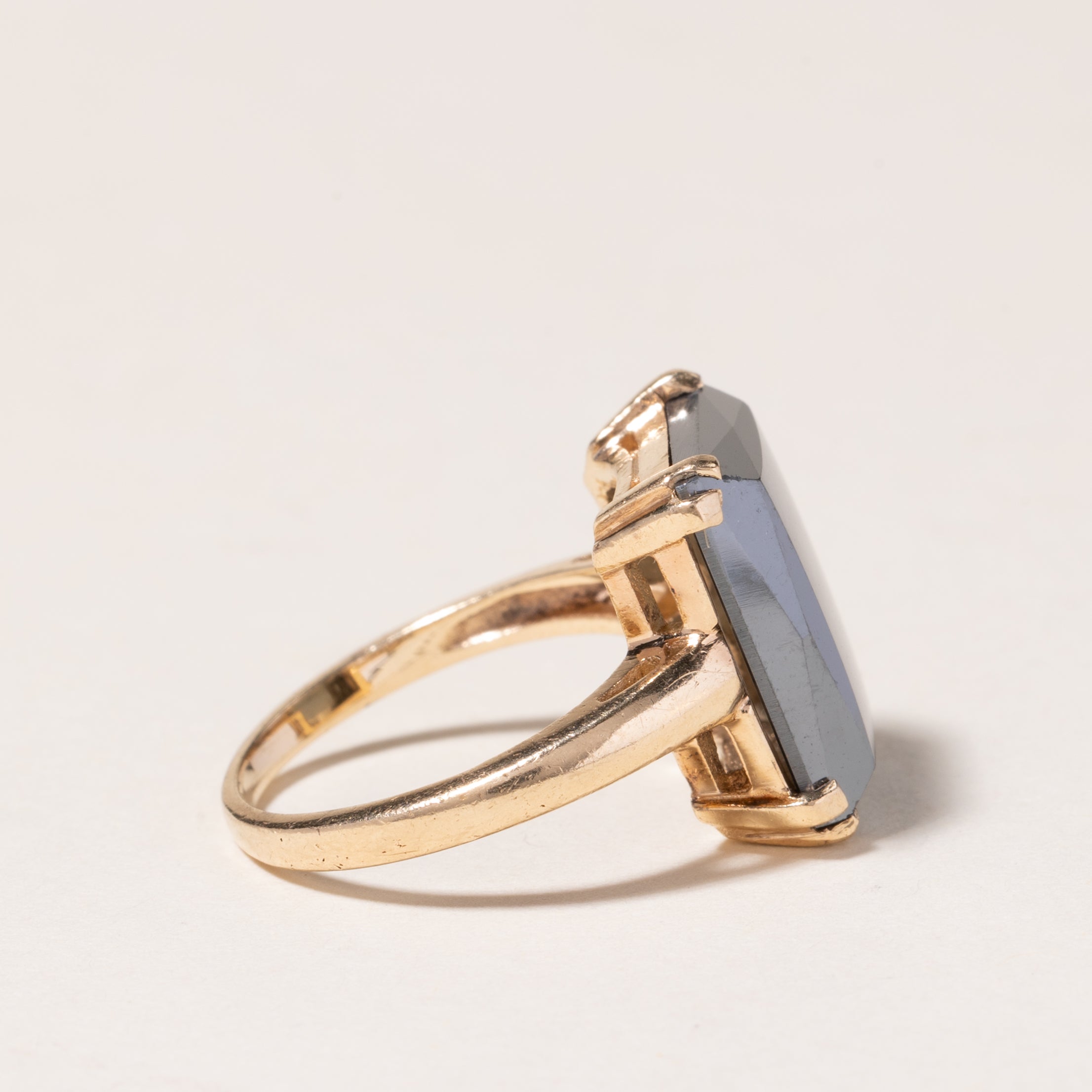 10K Yellow Gold Hematite Ring | 4.56ct | SZ 5 |