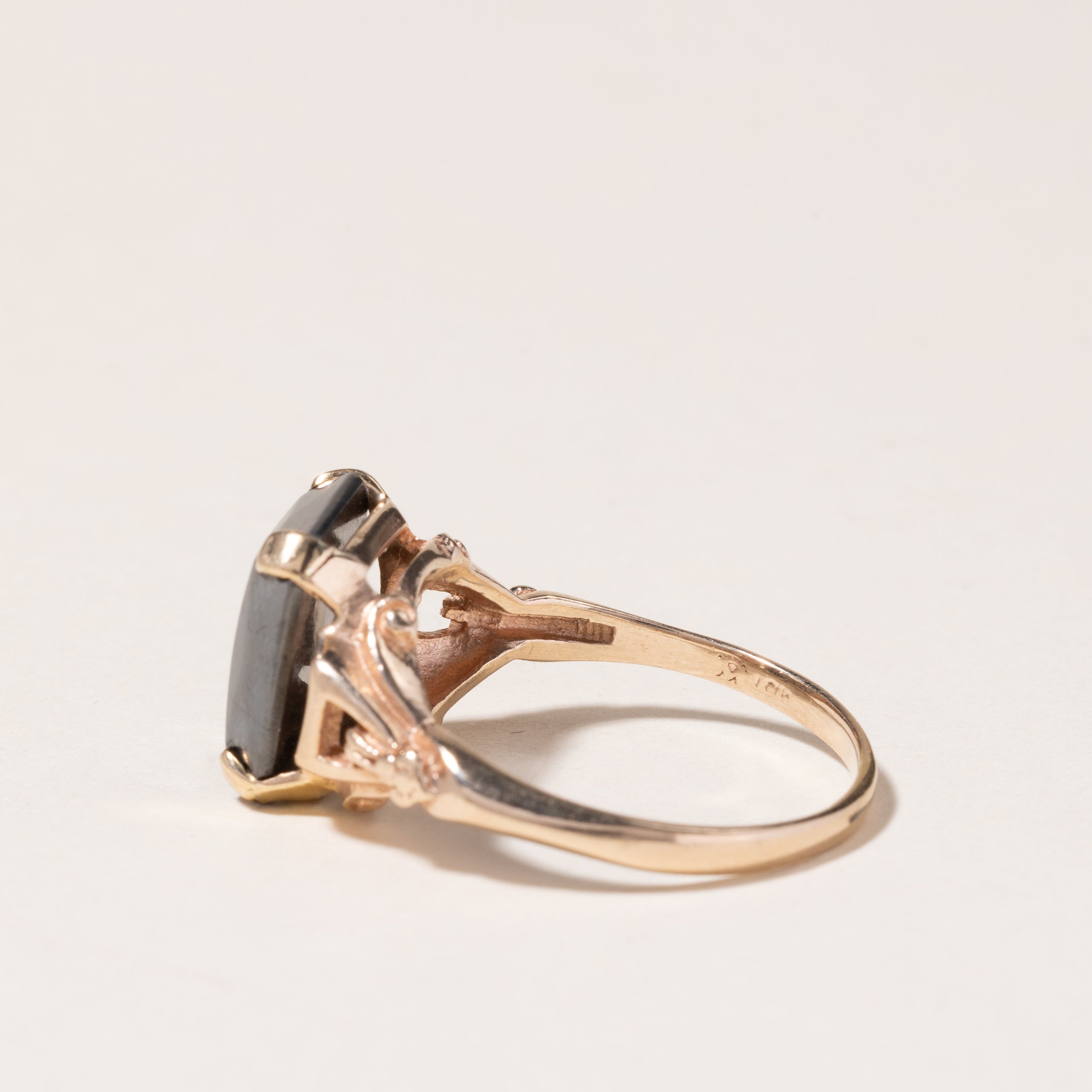 10K Yellow Gold Hematite Ring | 3.39ct | SZ 7.75 |
